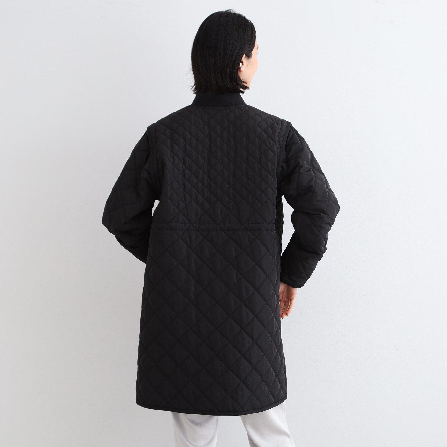 INDIVI「【2WAY/袖取り外し可能】グラデーションキルトロングコート」|ダウン|