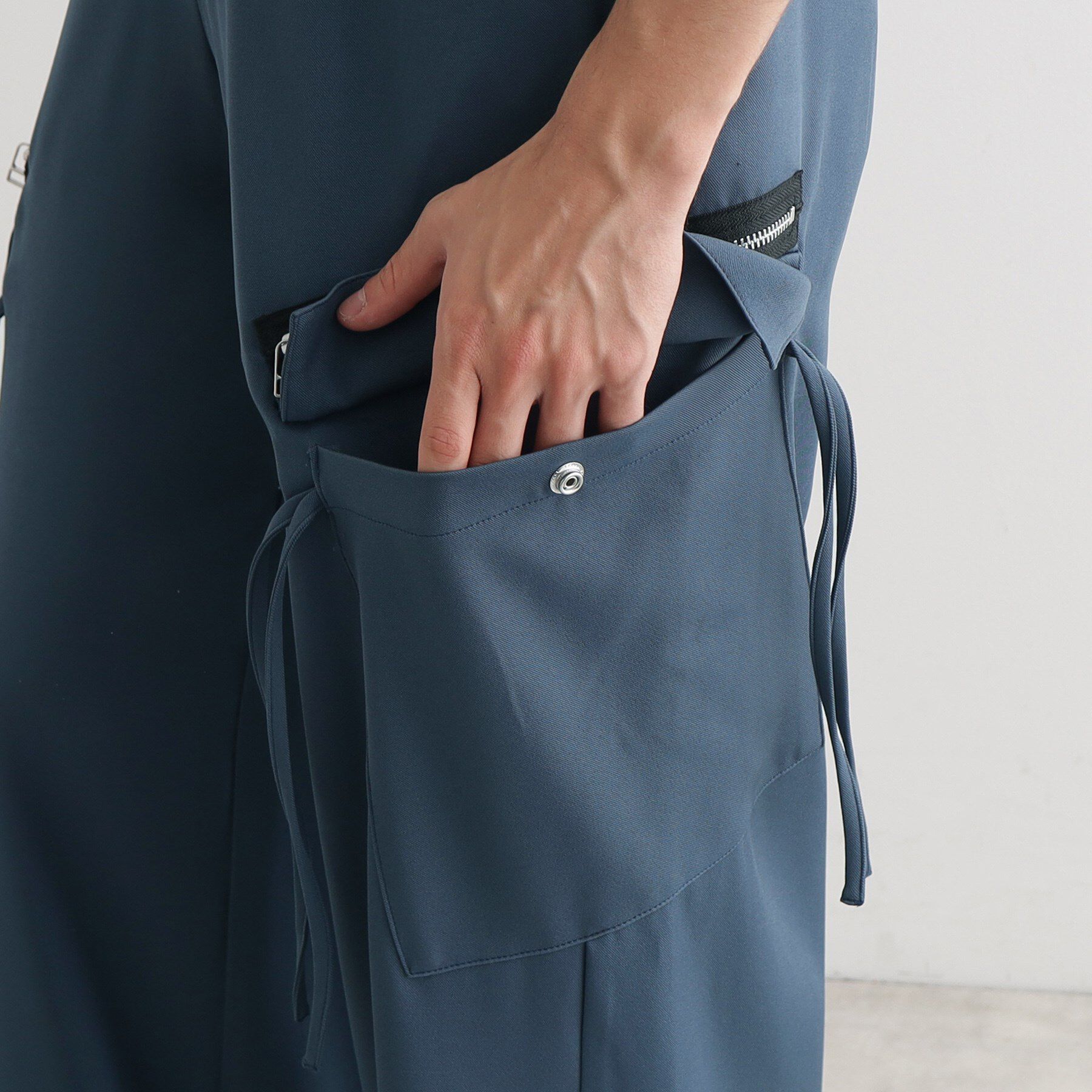 tk.TAKEO KIKUCHI「AラインサイドZIPカーゴパンツ」|その他|