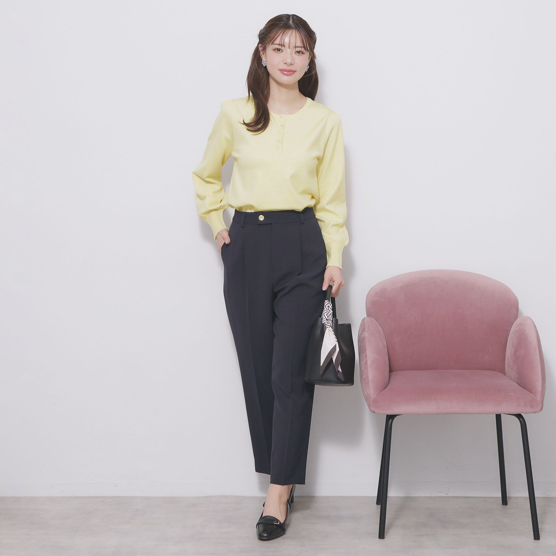 index「ビジューボタンヘンリーネックニット【洗濯機OK】」|ニット・セーター|