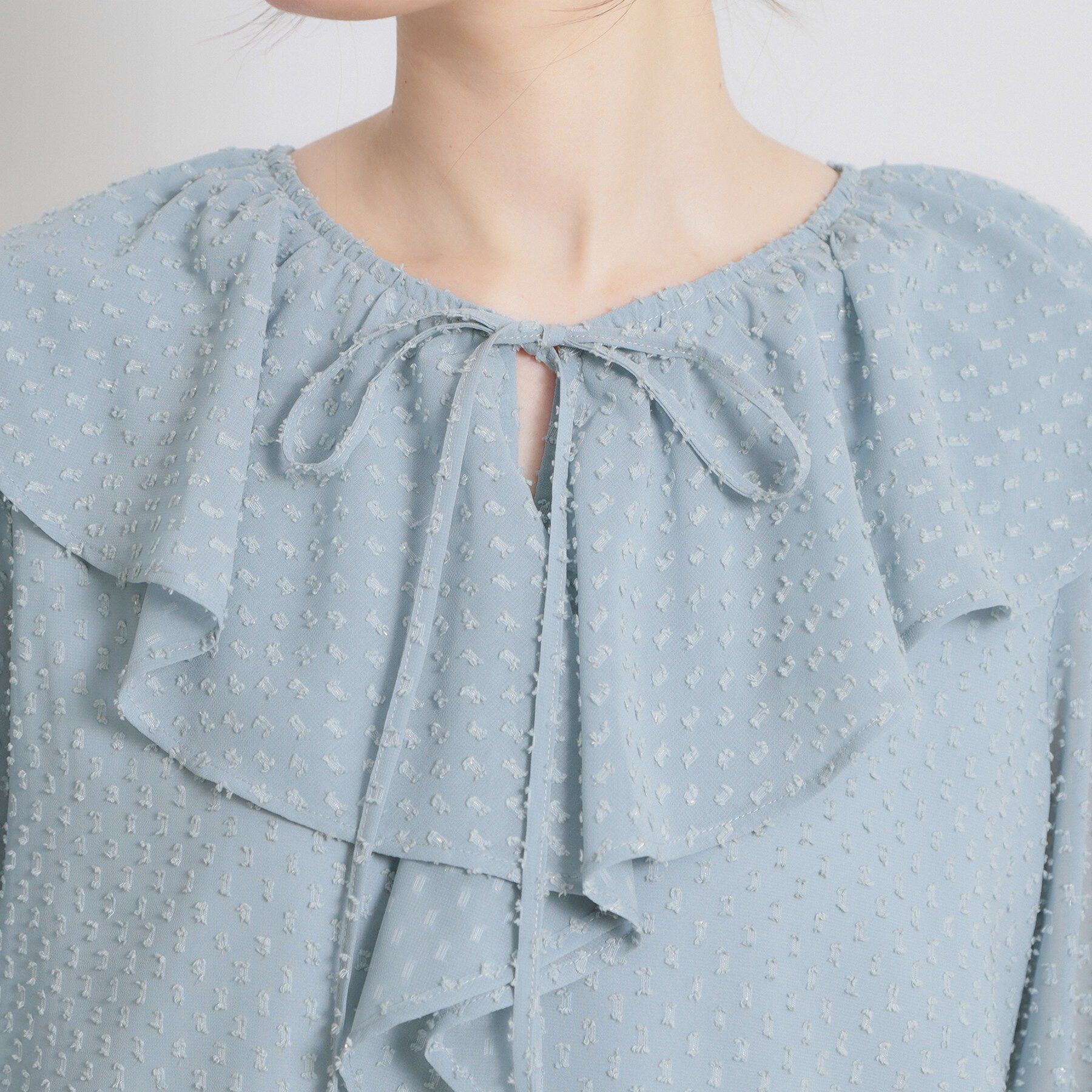 Couture broach「【着映え・洗える】ラメカットドビーフリルブラウス」|シャツ・ブラウス|