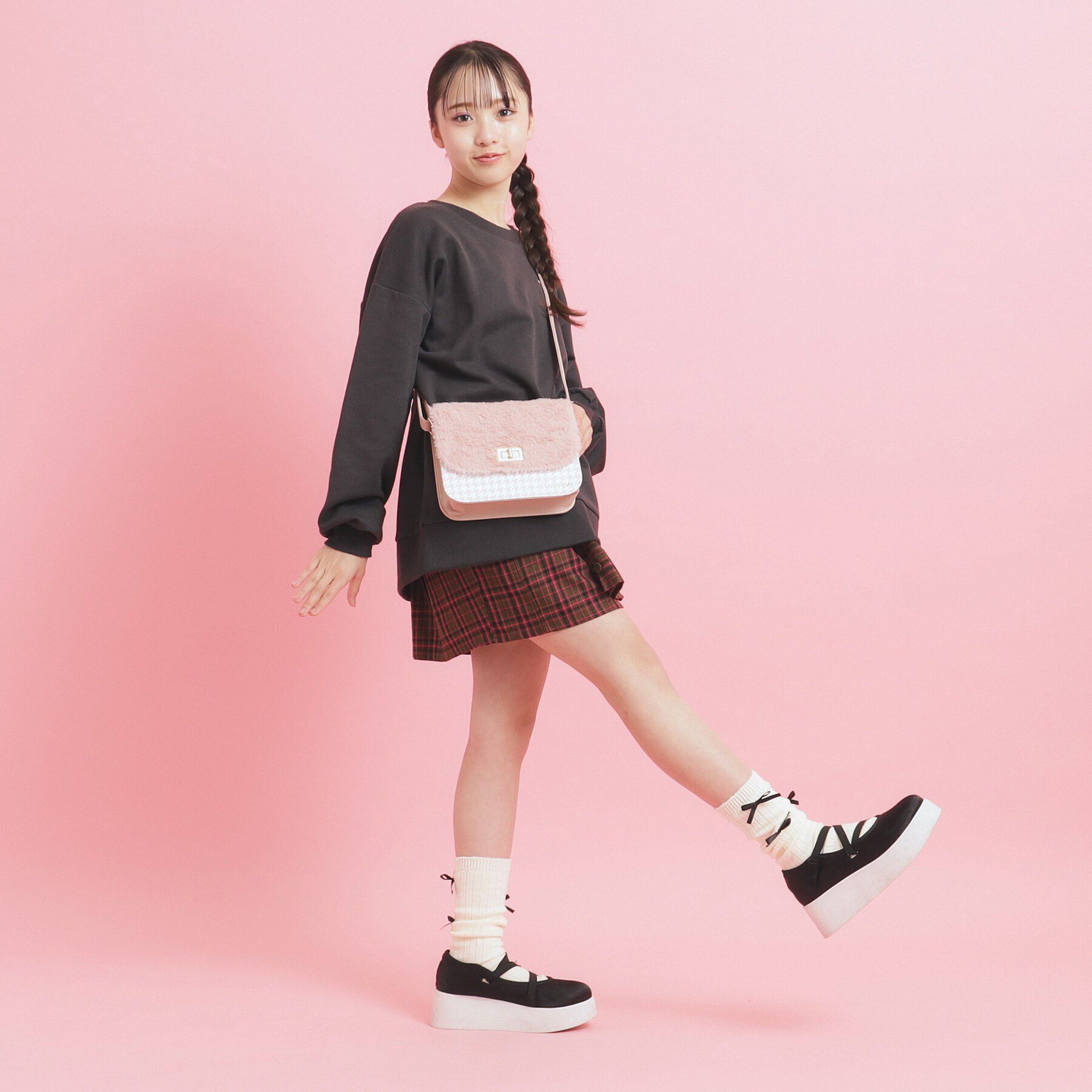 PINK-latte「ファー千鳥ショルダー」|ショルダー・メッセンジャー|