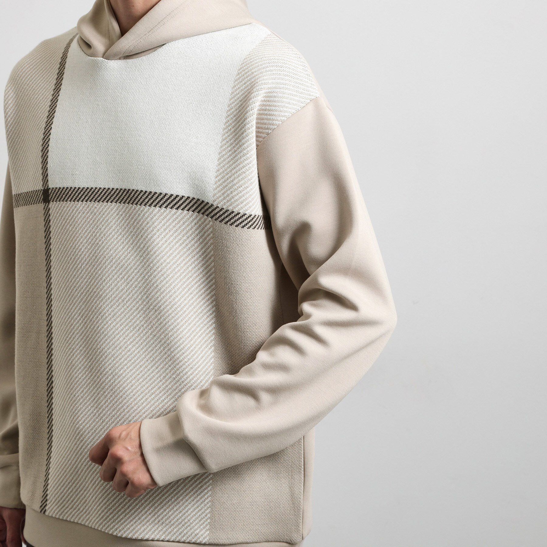 THE SHOP TK「【大人の休日スタイルにはこれ！】フロントチェック柄ニットパーカ　洗濯機OK」|パーカー|