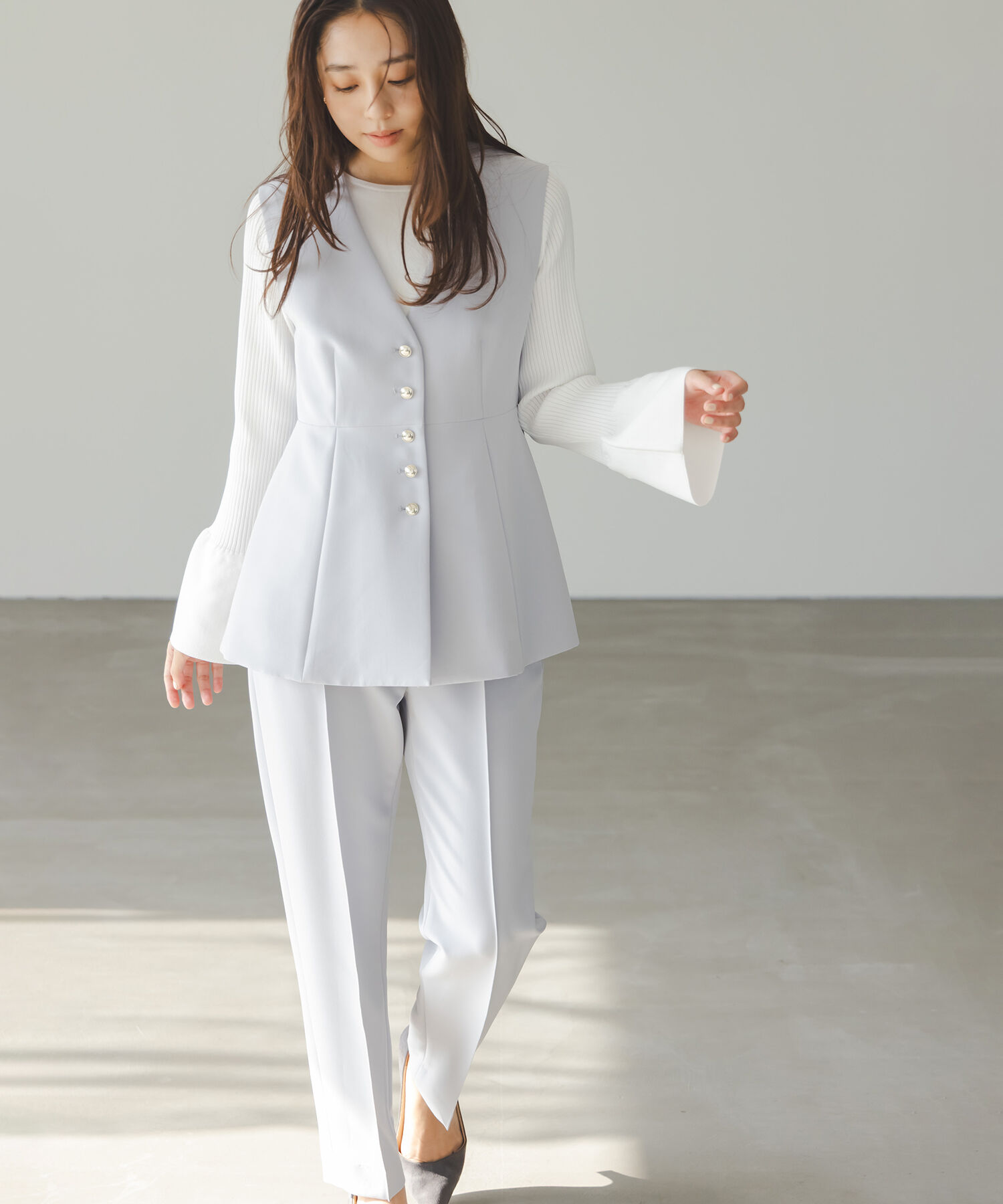  「フロントボタンペプラムジレ SETUP テーパードパンツ」|その他|