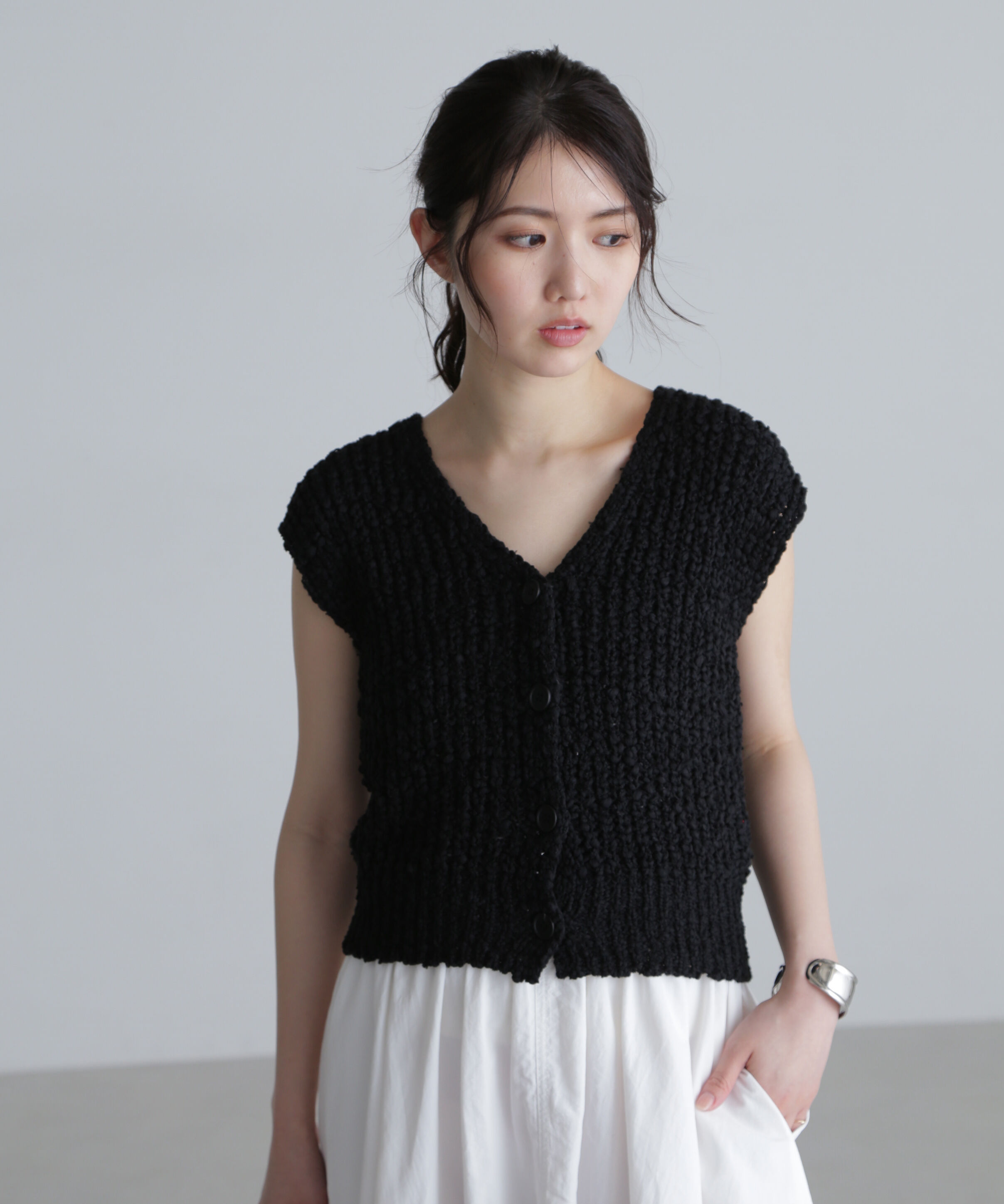  「ファンシーヤーンＶネックベスト」|ニット・セーター|
