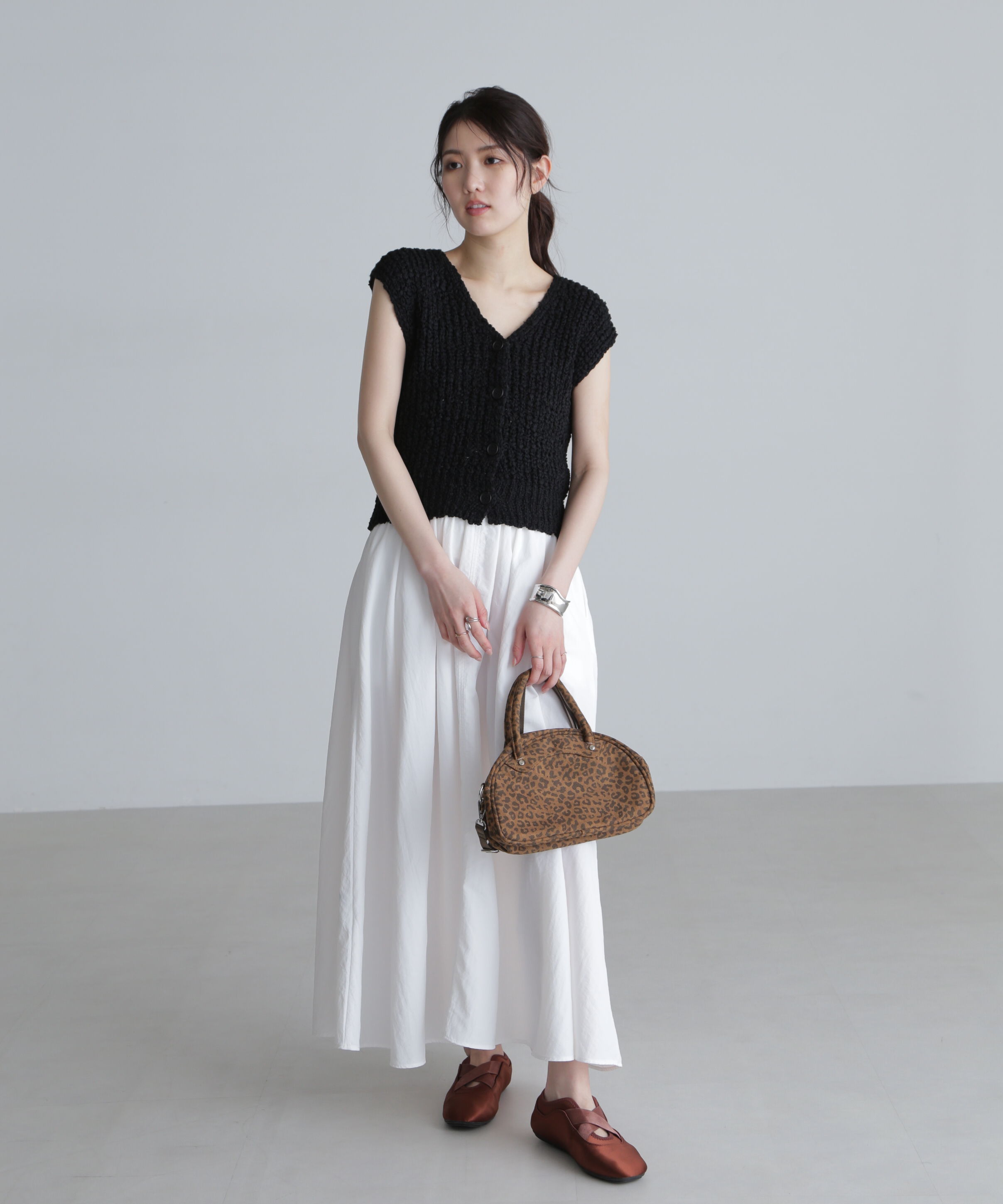  「ファンシーヤーンＶネックベスト」|ニット・セーター|