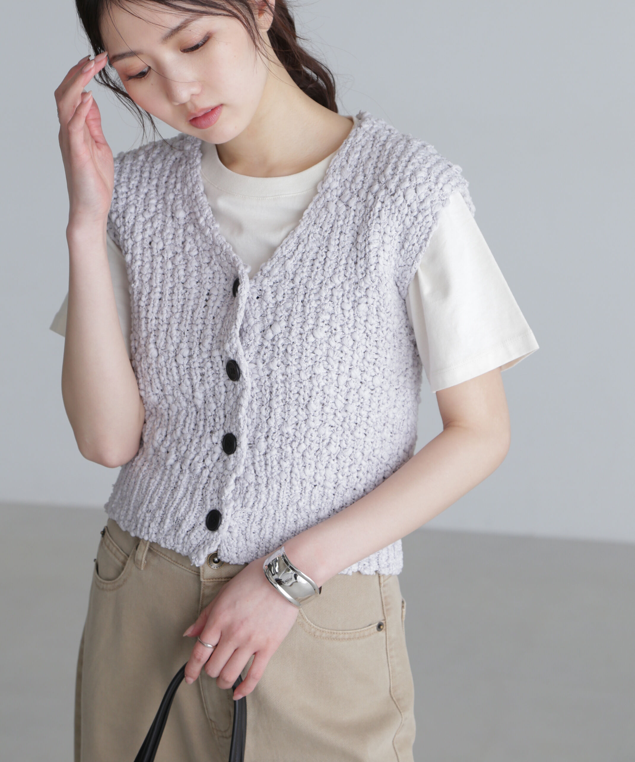  「ファンシーヤーンＶネックベスト」|ニット・セーター|