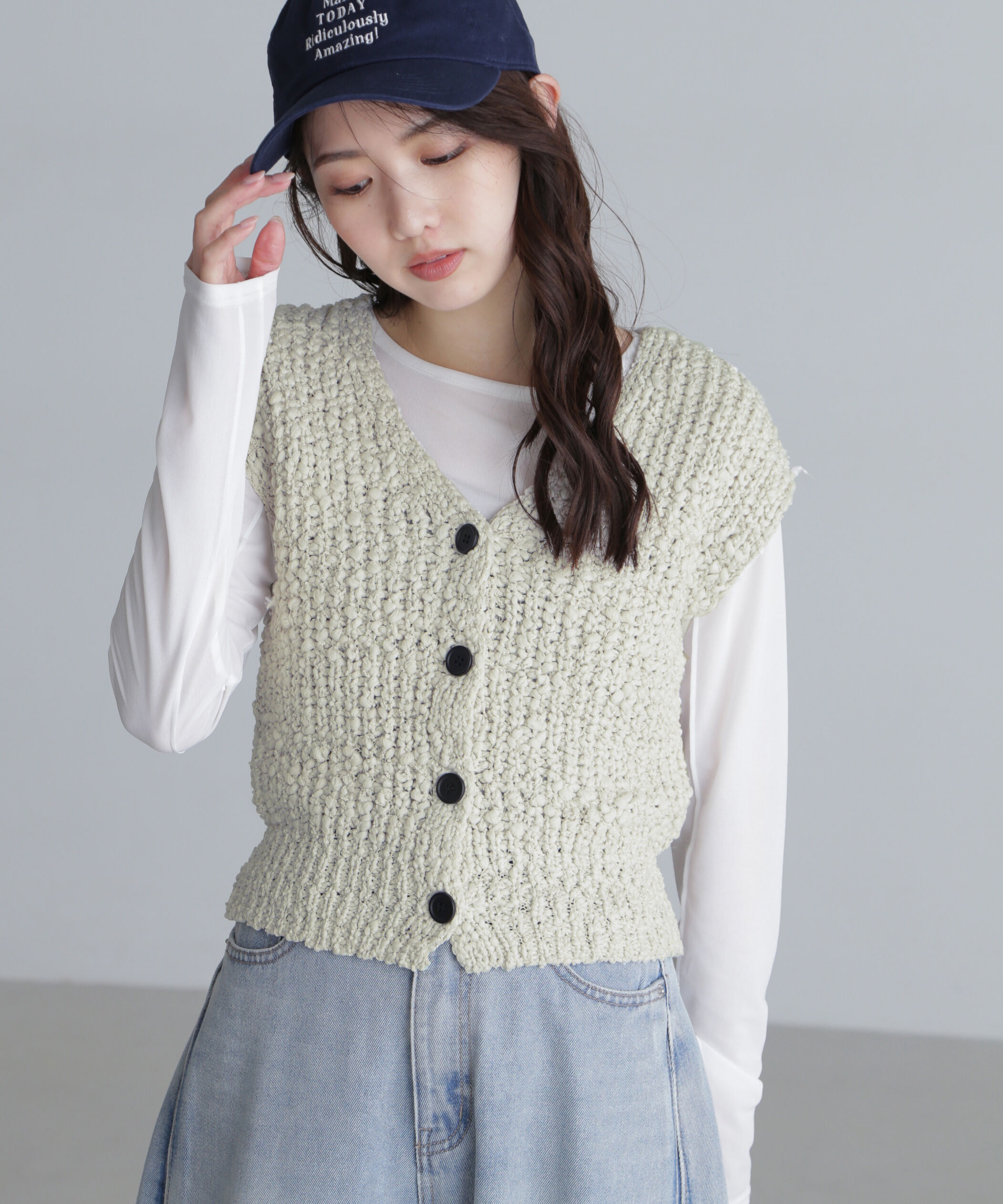  「ファンシーヤーンＶネックベスト」|ニット・セーター|