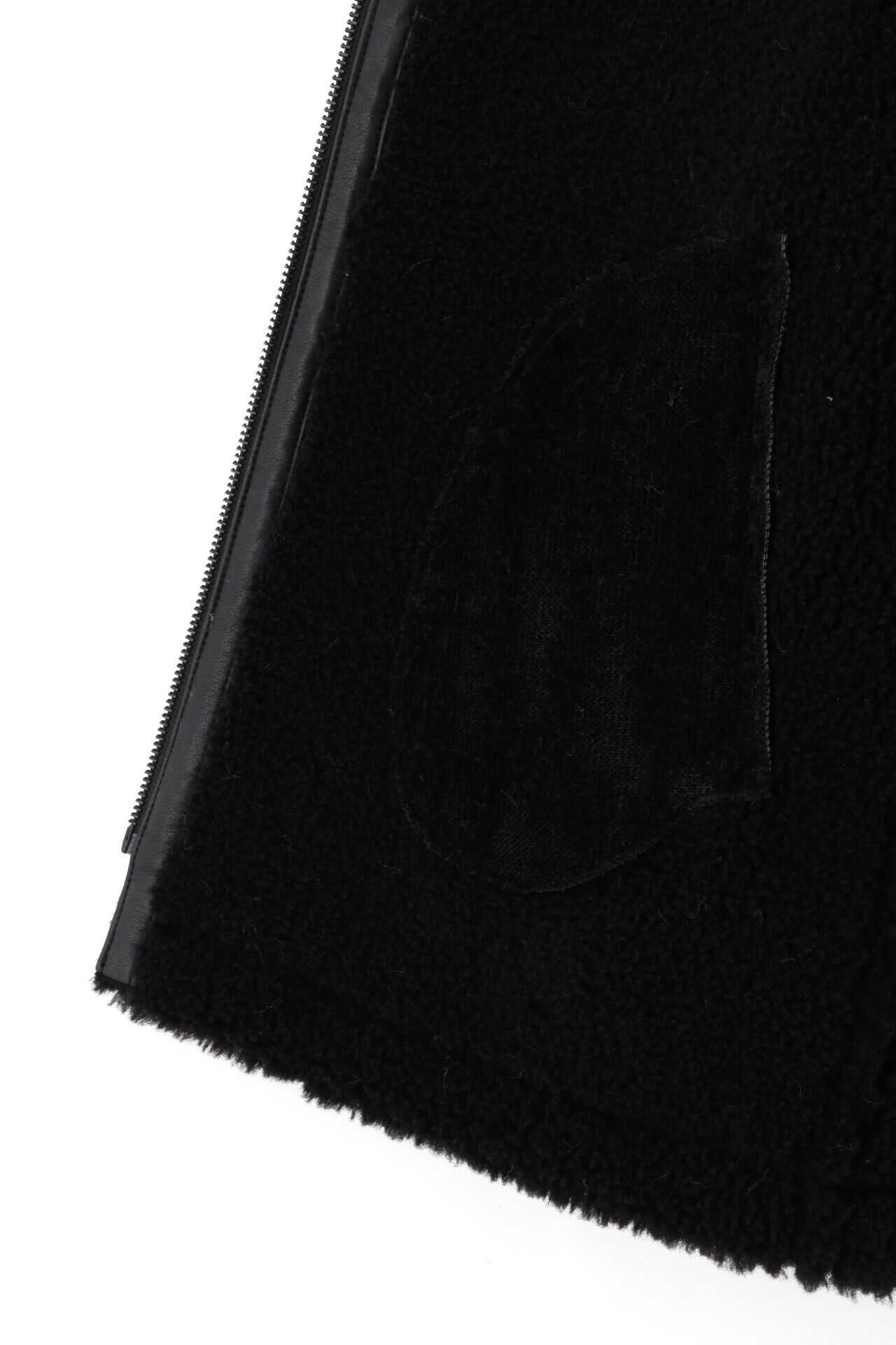  「フォームートンライダースベスト」|ブルゾン・スタジャン|