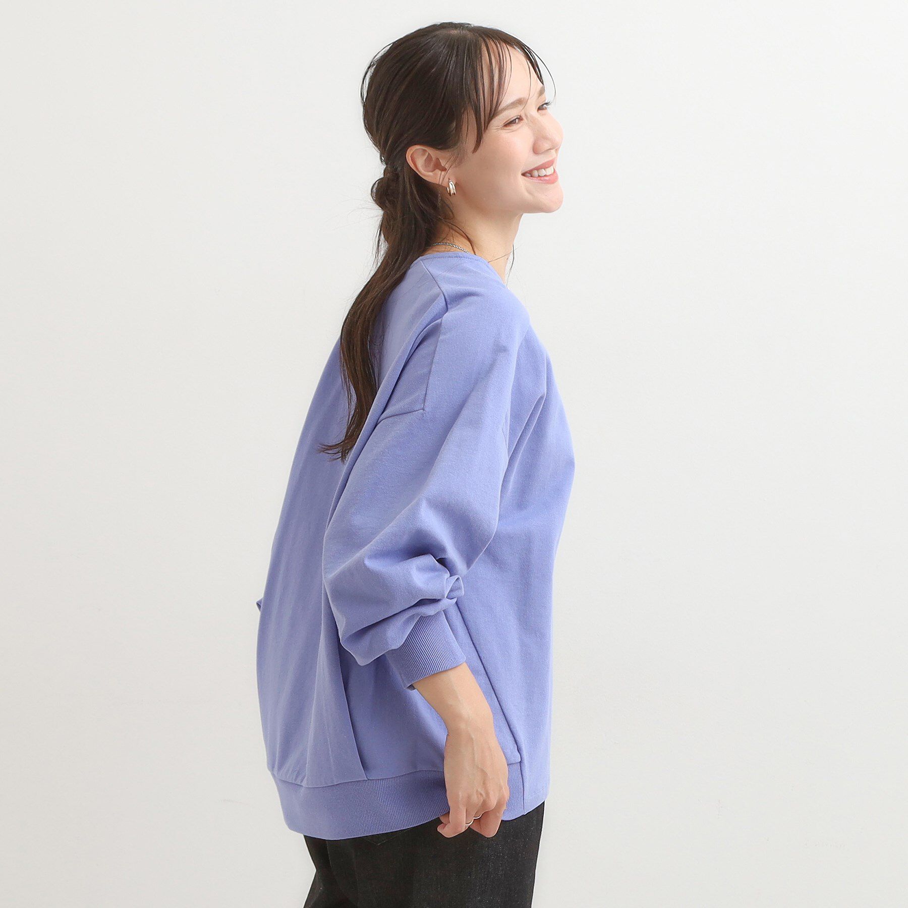 SHOO･LA･RUE「大人の抜け感 1枚で決まる ゆるロンT」|Tシャツ・カットソー|