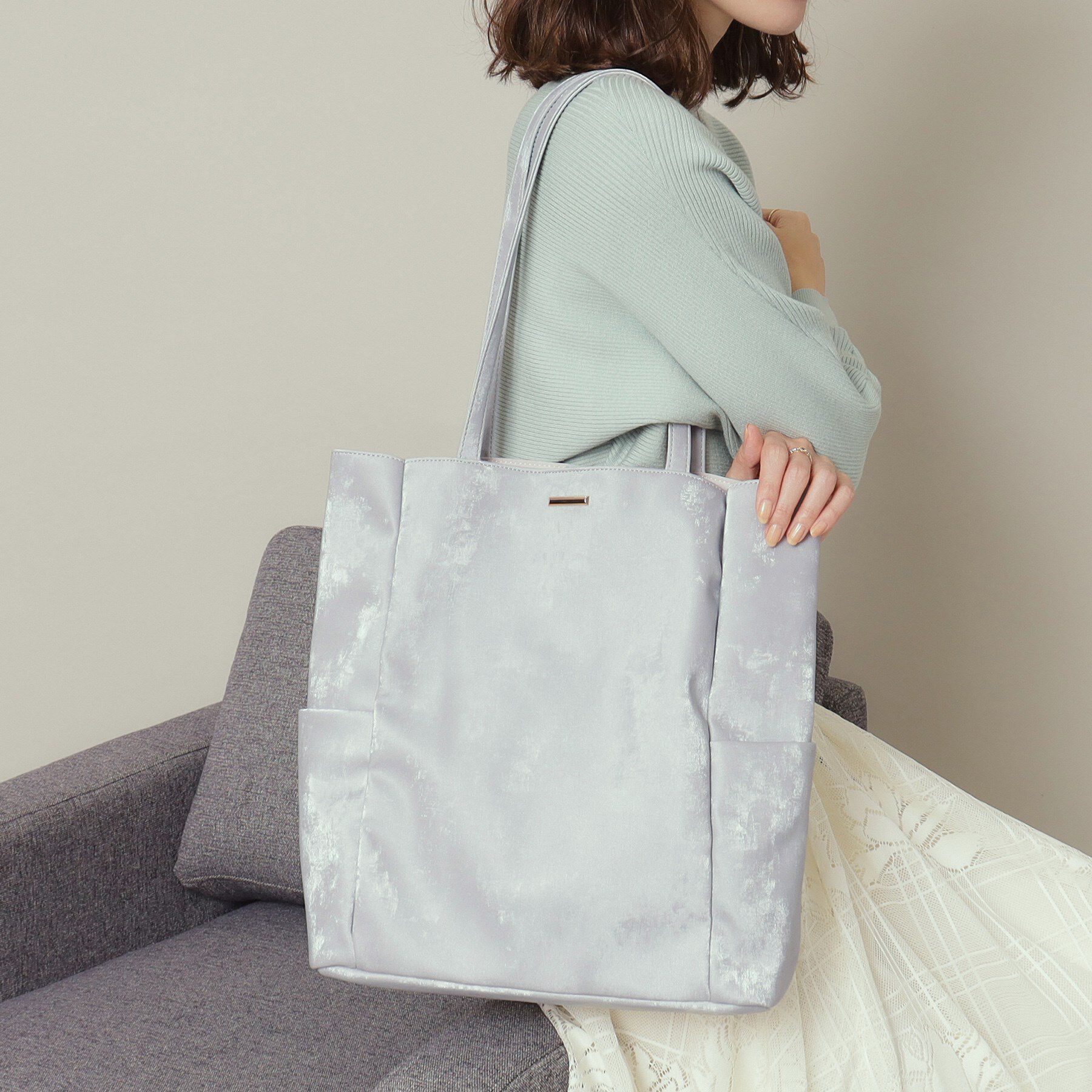 ITS&rsquo;DEMO「【通勤／A4対応／7ポケット】縦型多ポケトート」|トートバッグ|シルバー(106)