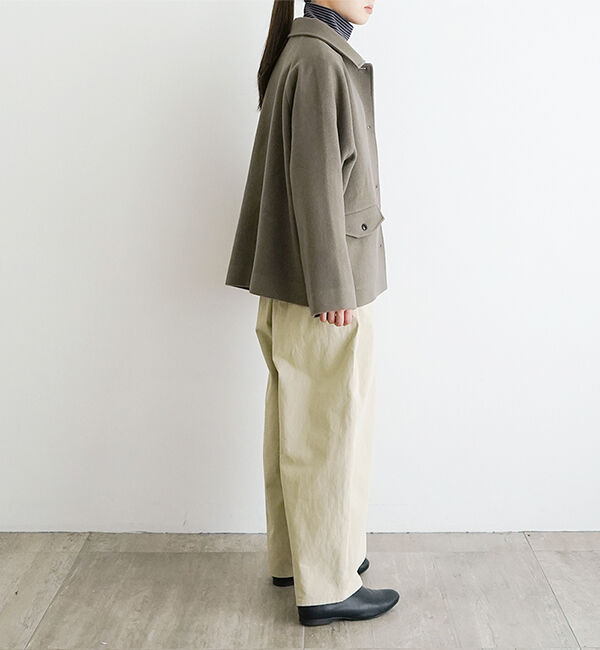 休日と詩「waiting for the sun」|ステンカラーコート|