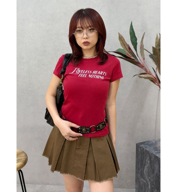 EVRIS「タイトグラフィックTシャツ」|Tシャツ・カットソー|レッド