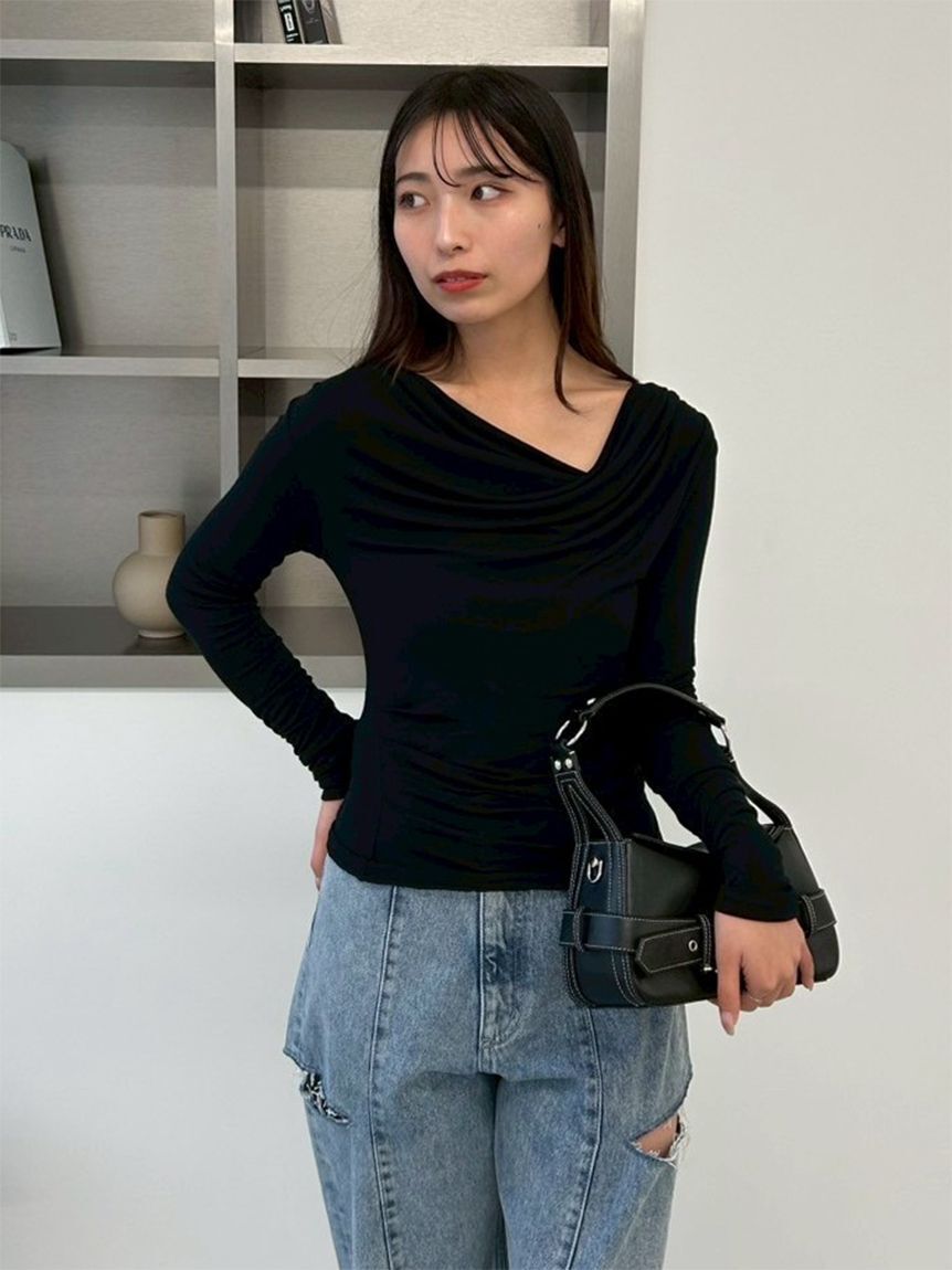 FRAY I.D「2wayデコルテタックドレープトップス」|Tシャツ・カットソー|