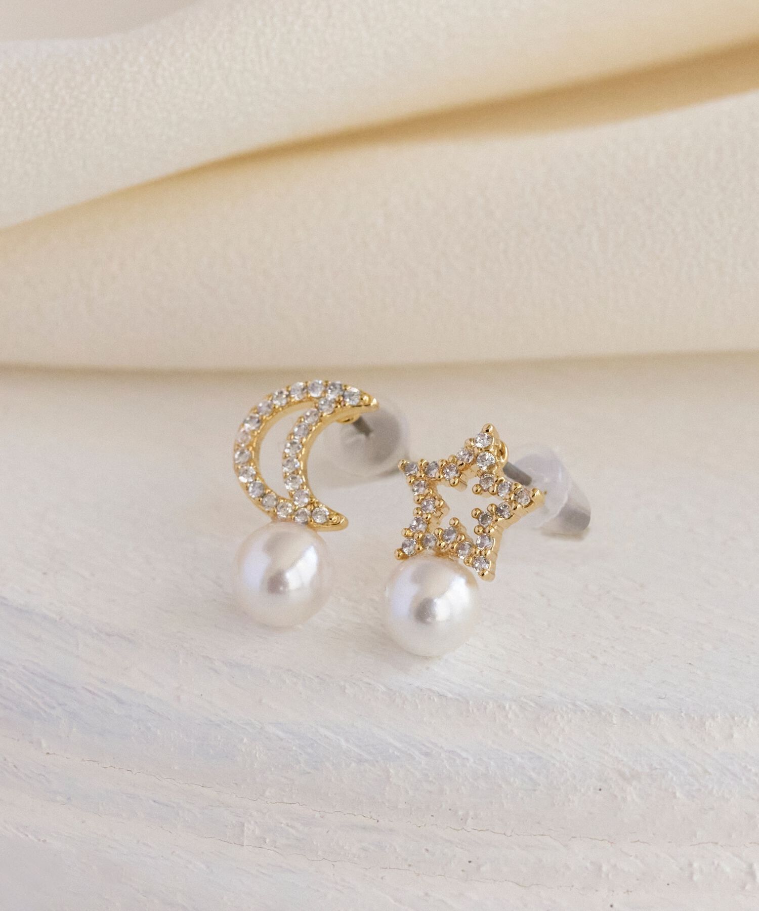 Phoebe「ムーンスターパールピアス」|ピアス|