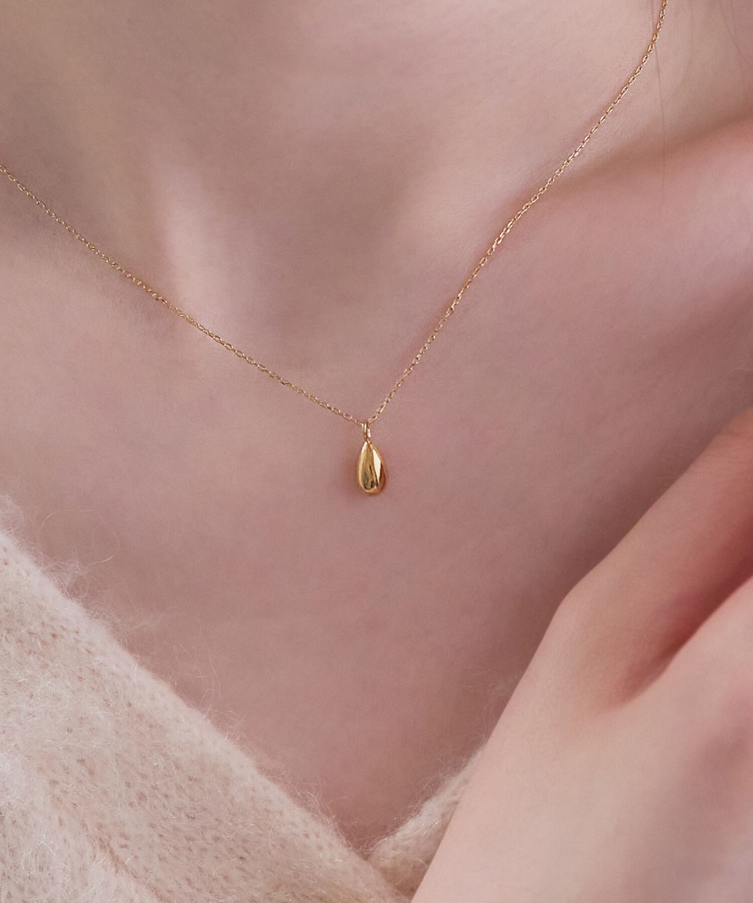 Phoebe「クラシカルドロップネックレス」|ネックレス|