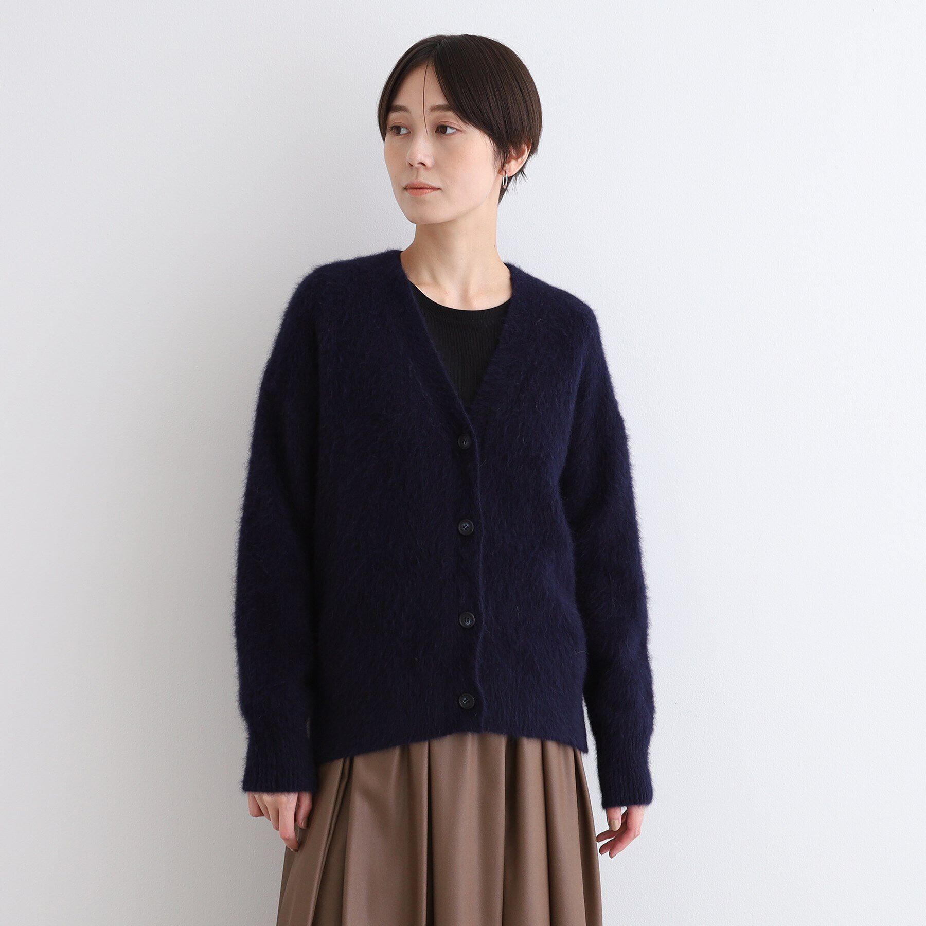 INDIVI「【フォックス混】ヘアリーゆるニットカーディガン」|カーディガン|