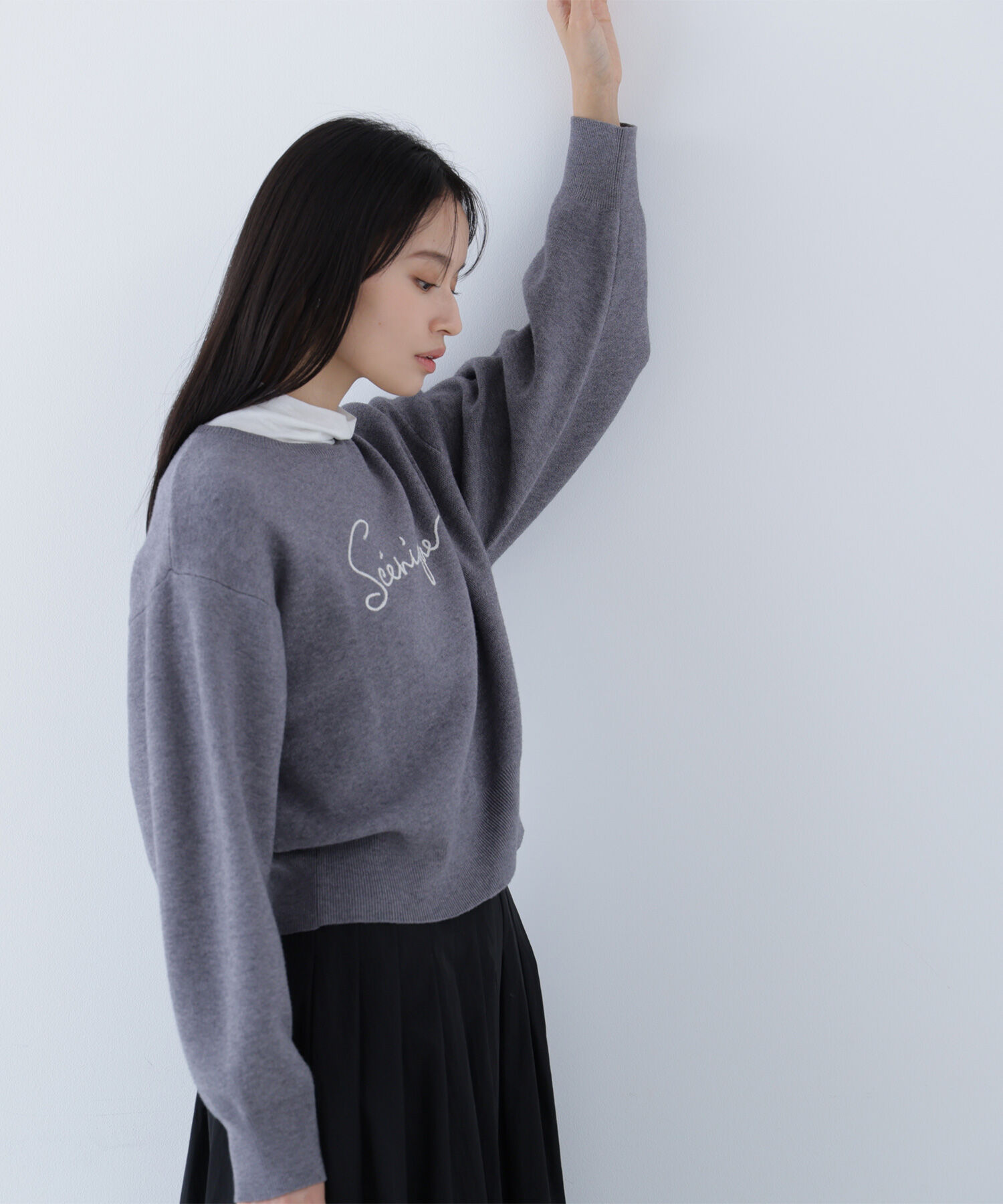  「ロゴ刺繍ニット」|ニット・セーター|