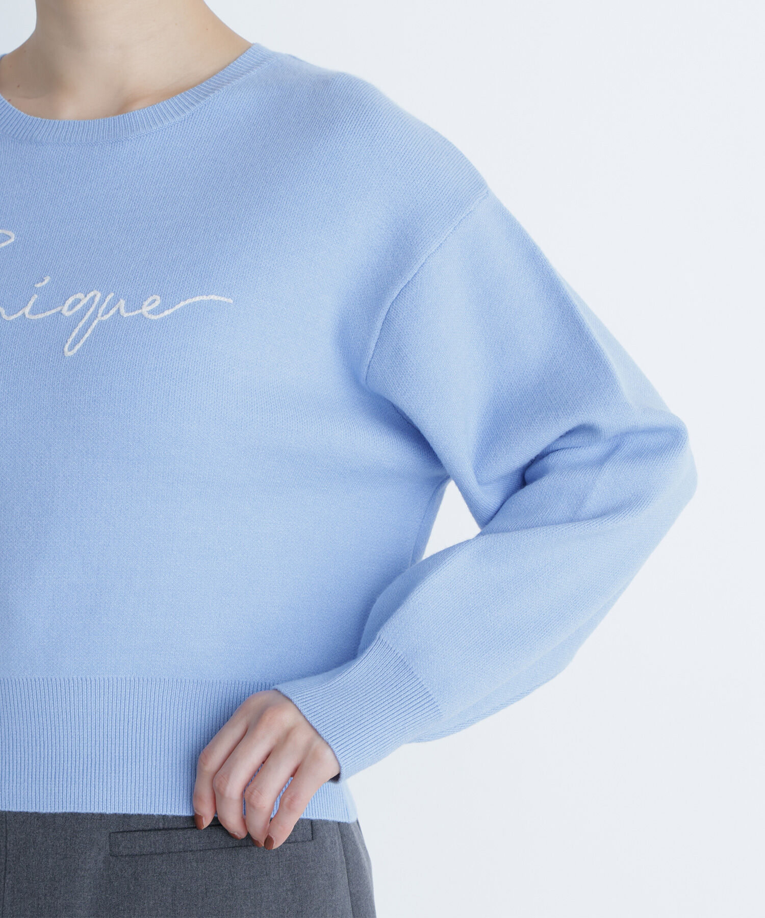  「ロゴ刺繍ニット」|ニット・セーター|