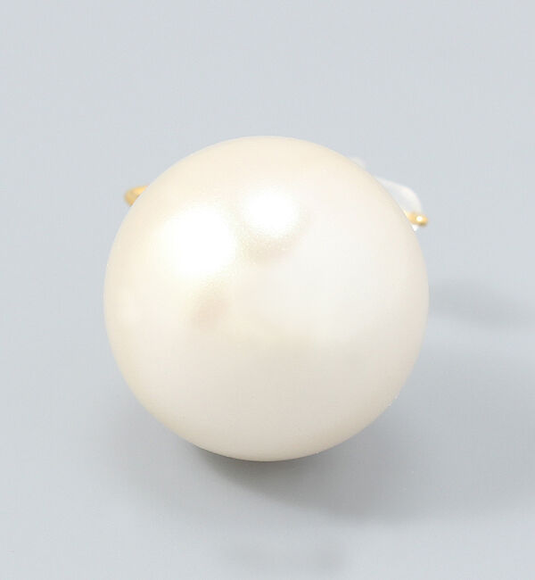 Phoebe「【シリーズ累計販売5000点突破！】ビッグパールフックピアス ホワイト」|ピアス|