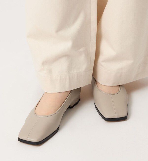 ODETTE E ODILE「スクエアプレーン フラット20&uarr;」|パンプス|
