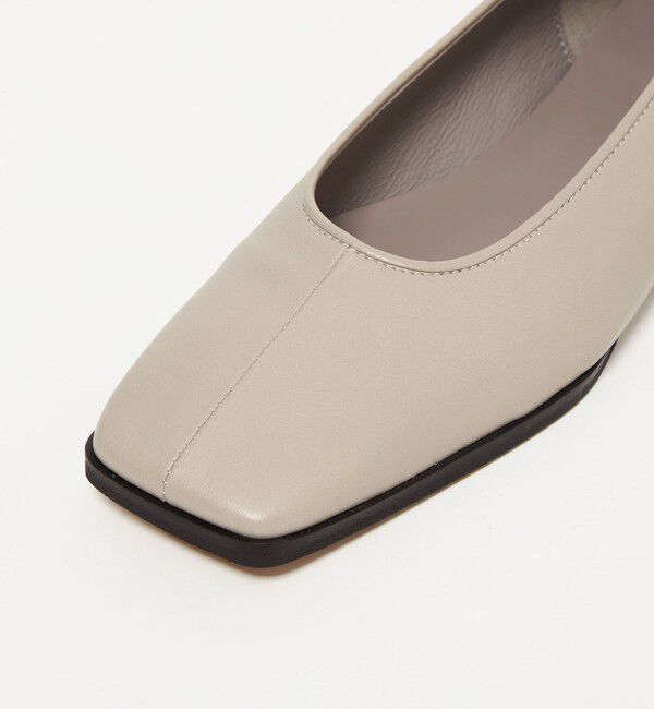 ODETTE E ODILE「スクエアプレーン フラット20&uarr;」|パンプス|