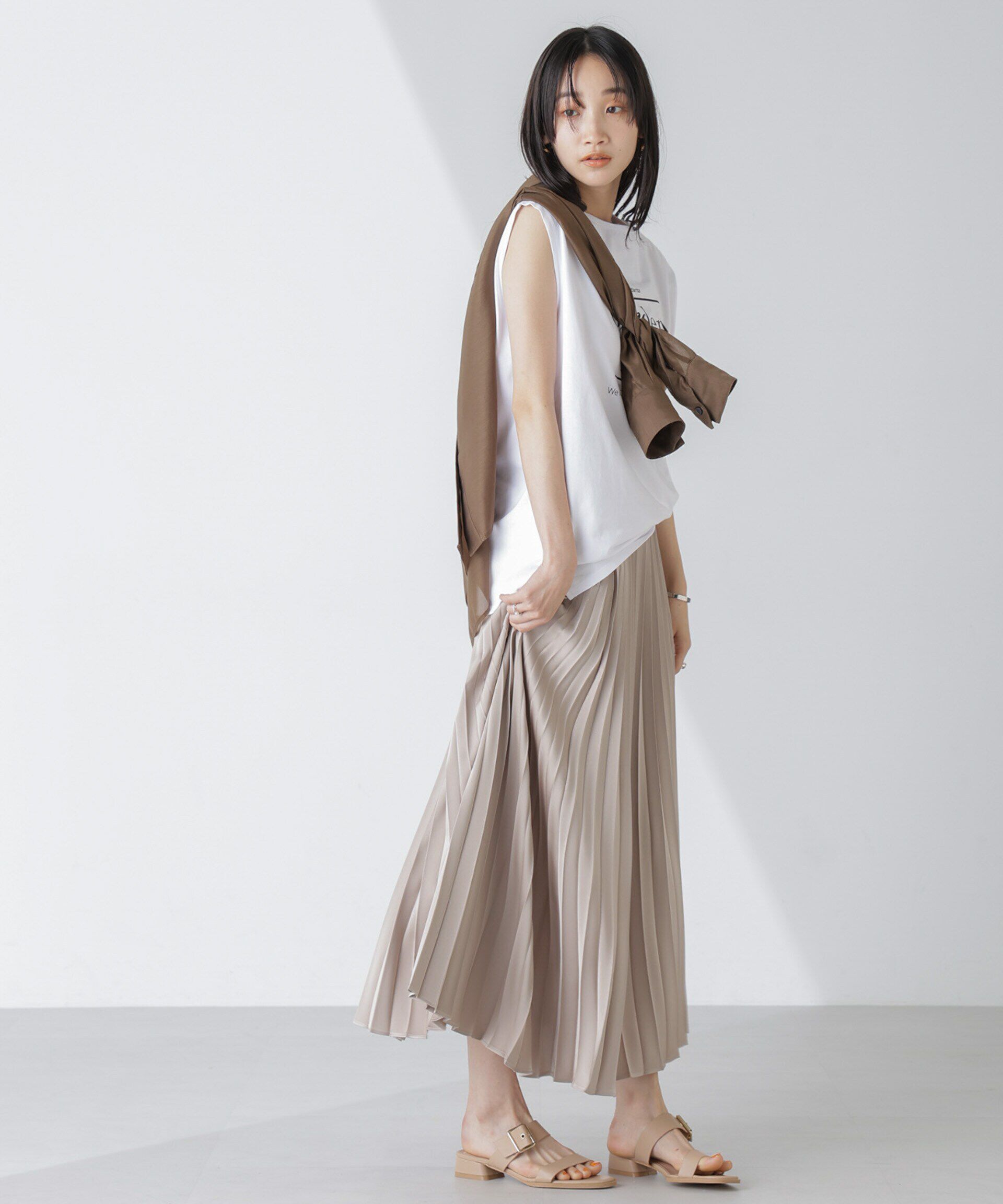 nano･universe「ノースリーブロゴプリントトップス」|Tシャツ・カットソー|