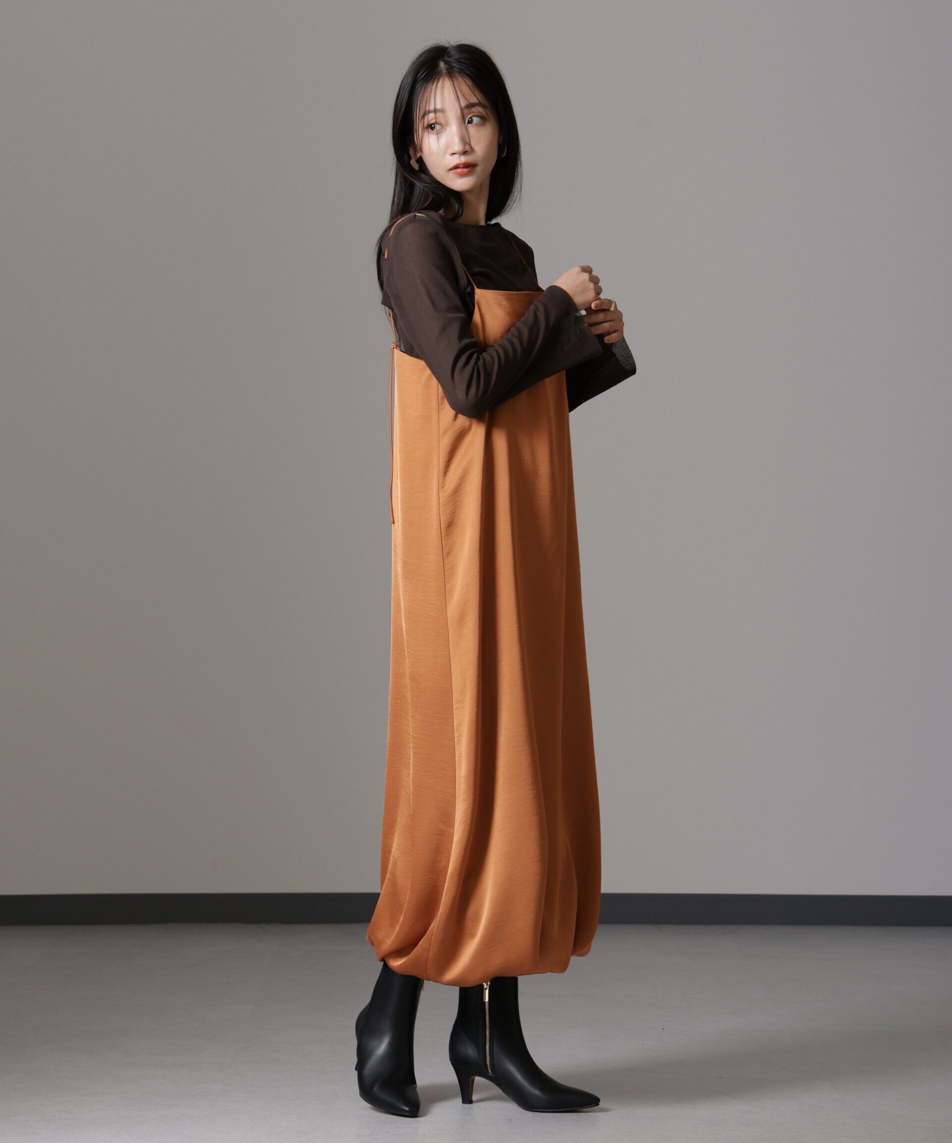 nano･universe「ウェーブサテンバルーンキャミワンピース」|ワンピース|