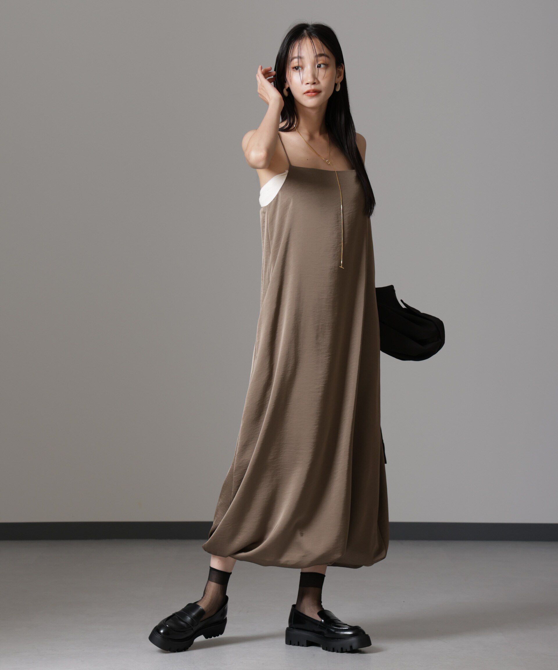 nano･universe「ウェーブサテンバルーンキャミワンピース」|ワンピース|