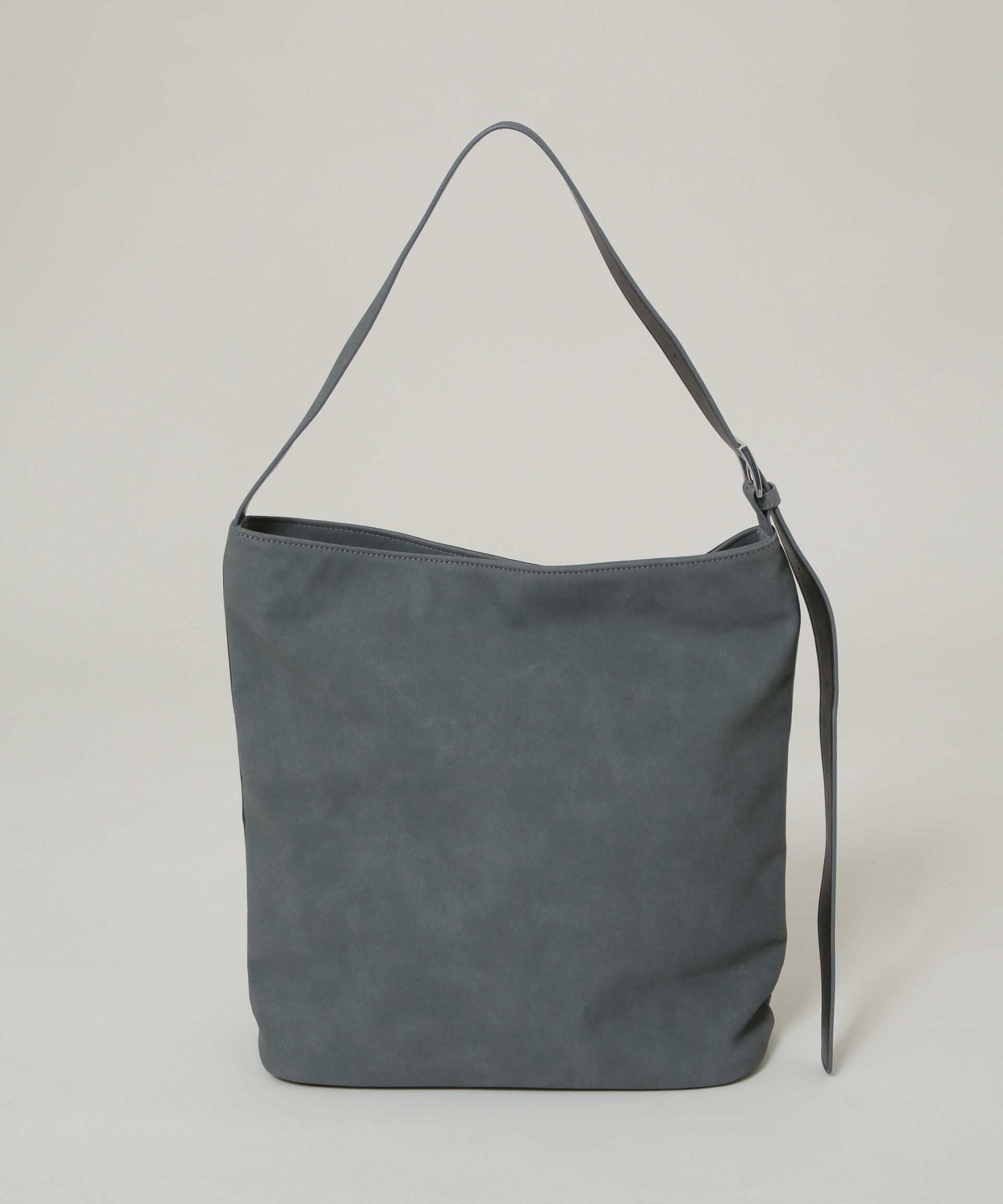 nano･universe「フェイクスエードコンビスクエアショルダーバッグ」|ショルダー・メッセンジャー|