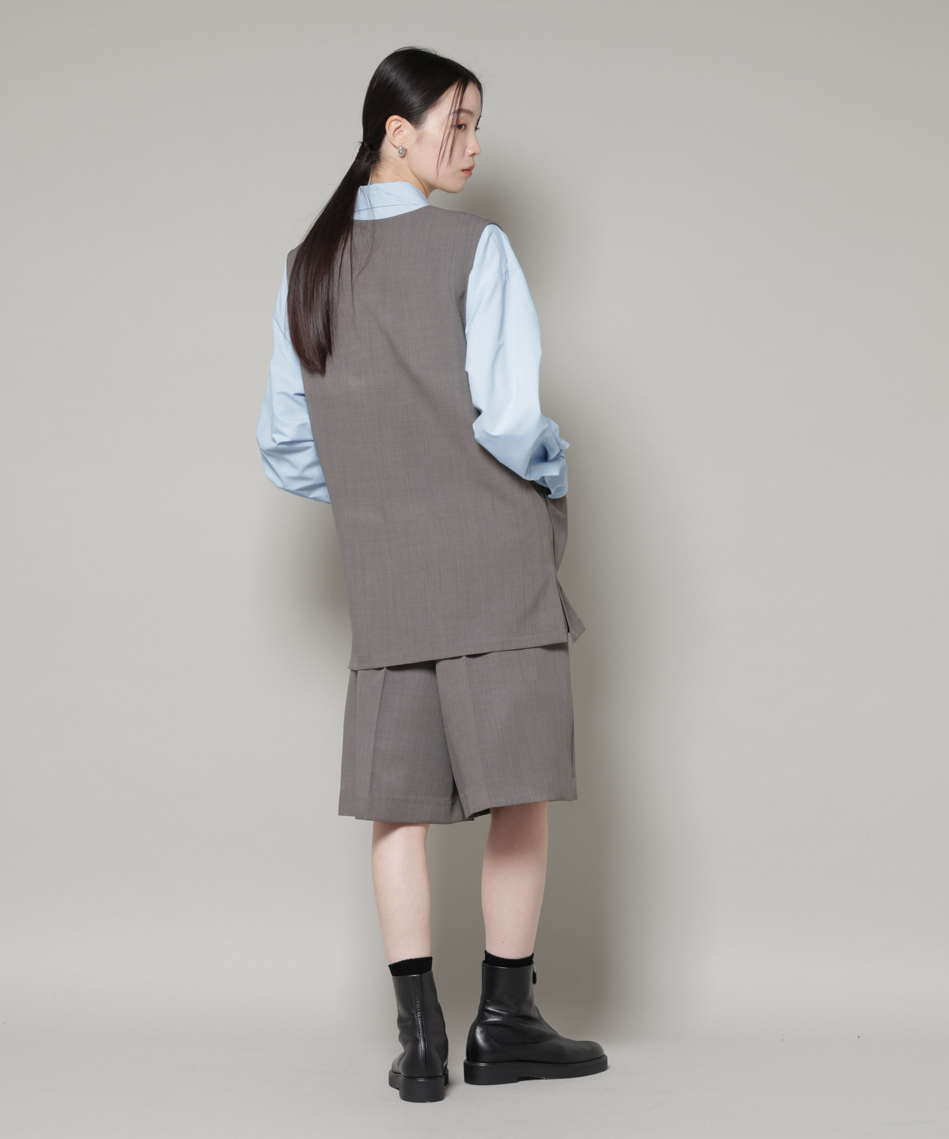 nano･universe「Vネックベスト&times;ハーフパンツ セットアップ」|ワンピース|