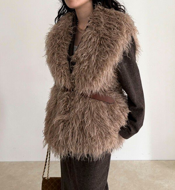 fredy emue「【LANCER CLOTHING CORPORATION】LONG FUR VEST」|ベスト・ジレ|