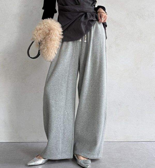  「ボンバーヒートスウェットパンツ」|チノ|