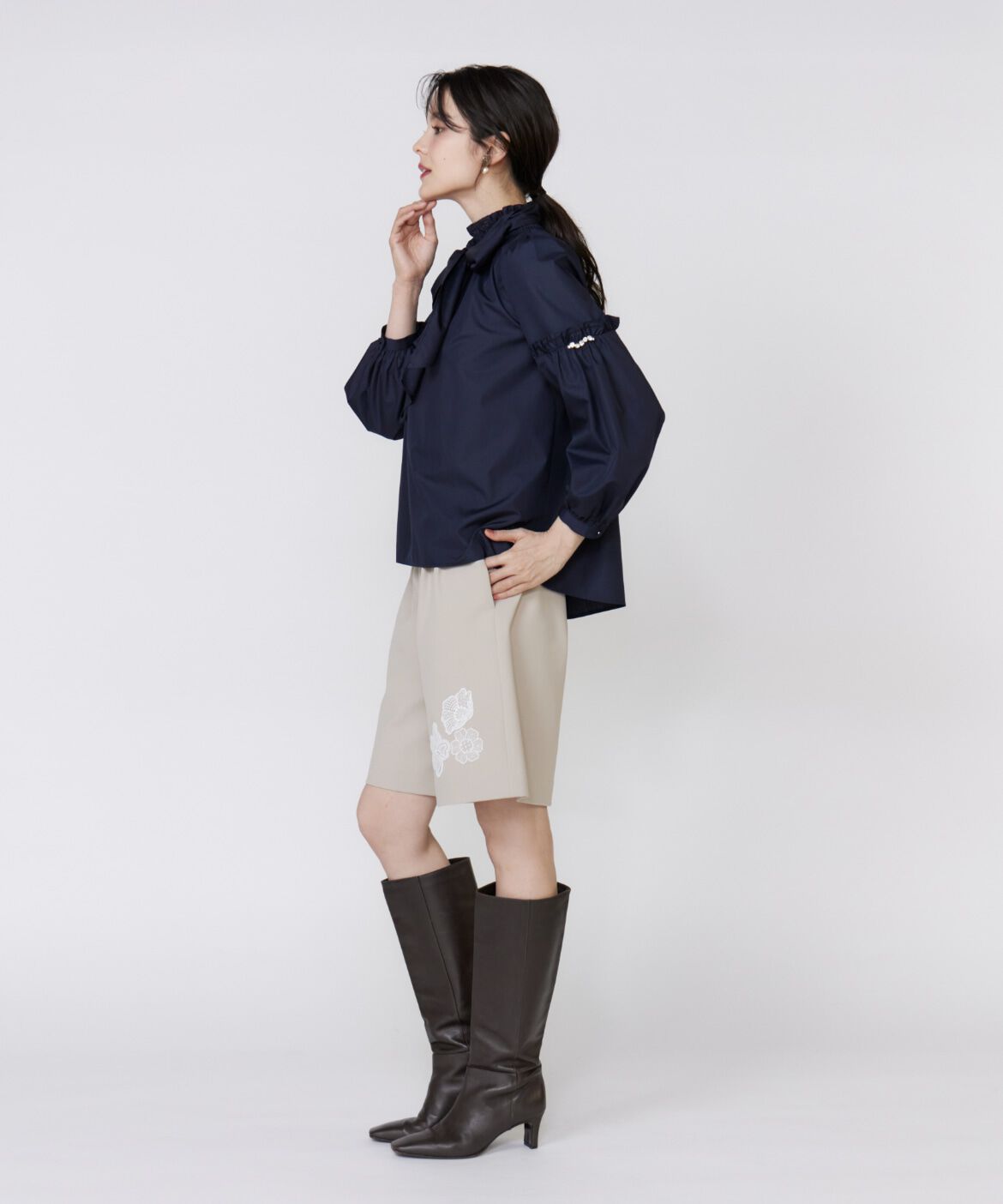 Maglie le cassetto「袖ビジューボウタイブラウス」|シャツ・ブラウス|