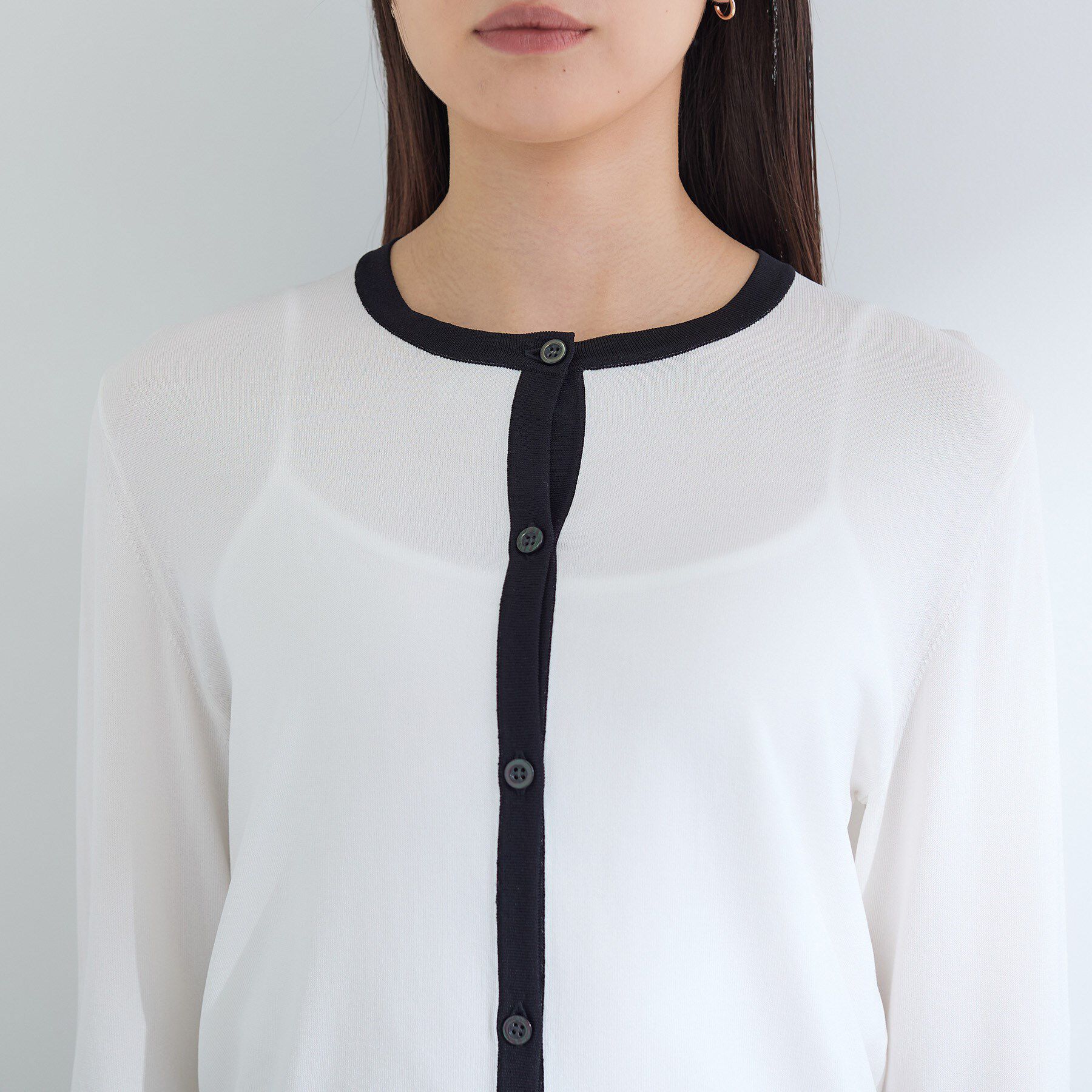 INDIVI「【通年活躍！／アンサンブル可能】クルーネックカーディガン」|カーディガン|