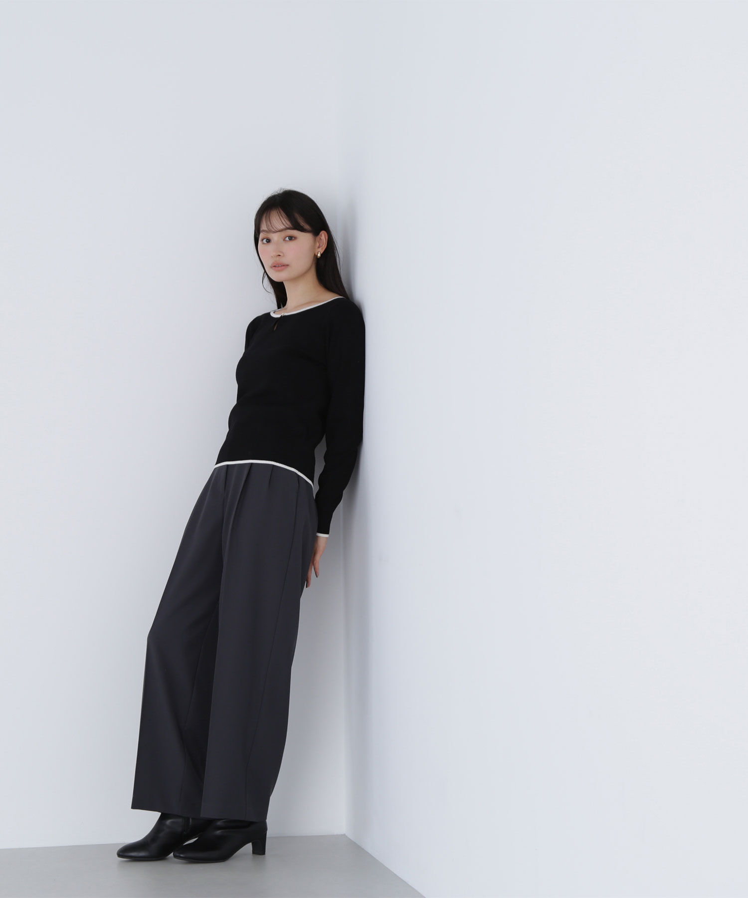  「フェイクレザーベルテッドワイドパンツ」|その他|