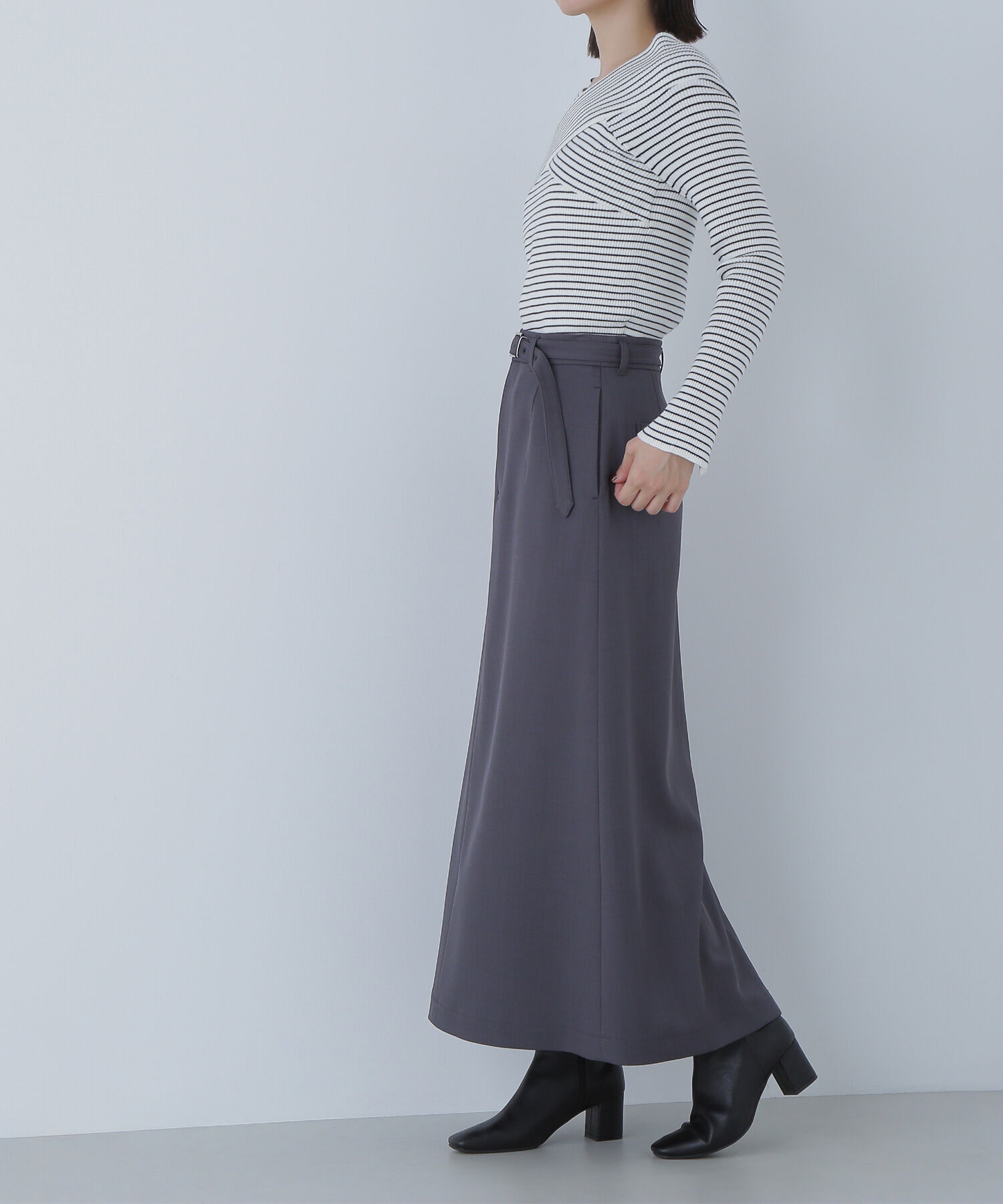  「ベルテッドセミフレアロングスカート」|スカート|