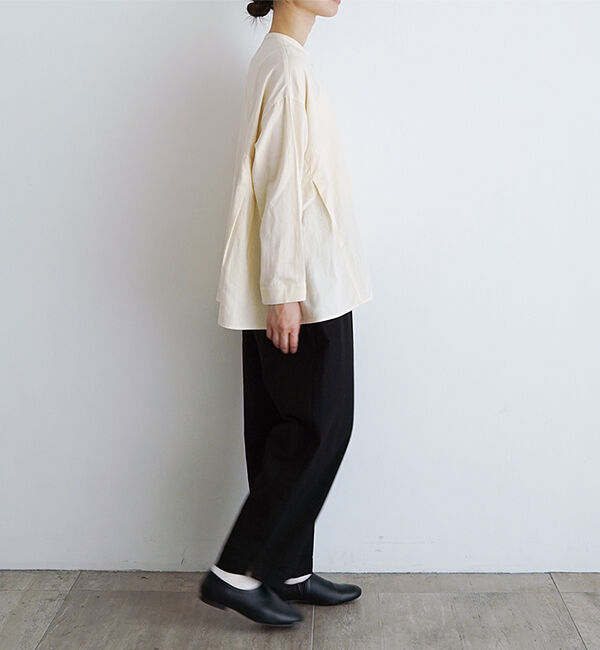 オオカミとフクロウ「オオカミと静かな夜の余白と」|シャツ・ブラウス|