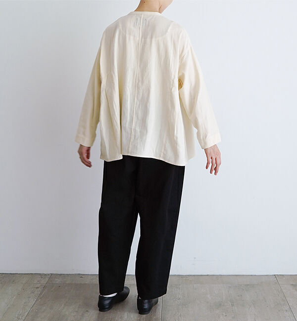 オオカミとフクロウ「オオカミと静かな夜の余白と」|シャツ・ブラウス|