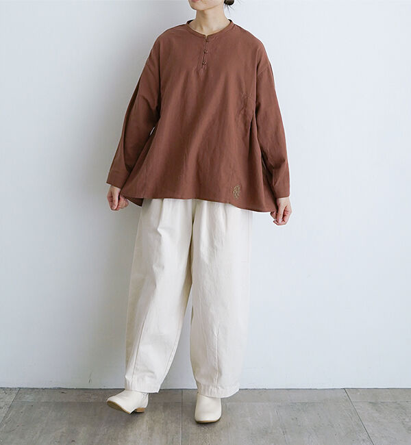 オオカミとフクロウ「オオカミと静かな夜の余白と」|シャツ・ブラウス|