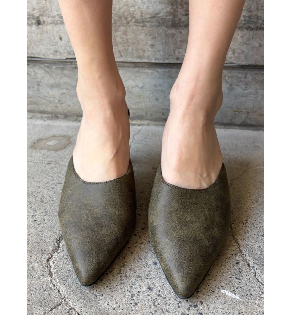 EVRIS「ポインテッドトゥフェイクファーミュール」|サンダル|