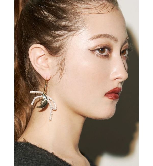 EVRIS「RIBBON SUNNY MOTIF ピアス」|ピアス|