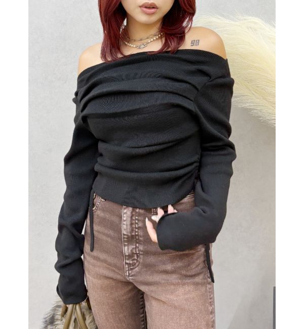 EVRIS「サイドドロストオフショルニットトップス」|ニット・セーター|ブラック