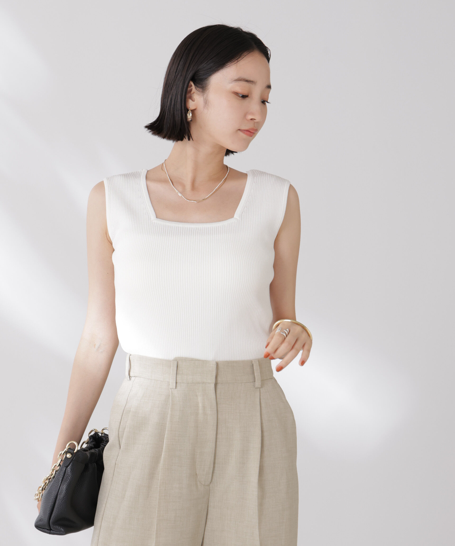 nano･universe「前後2wayスクエア＆クルーネックリブニットタンクトップ」|ニット・セーター|