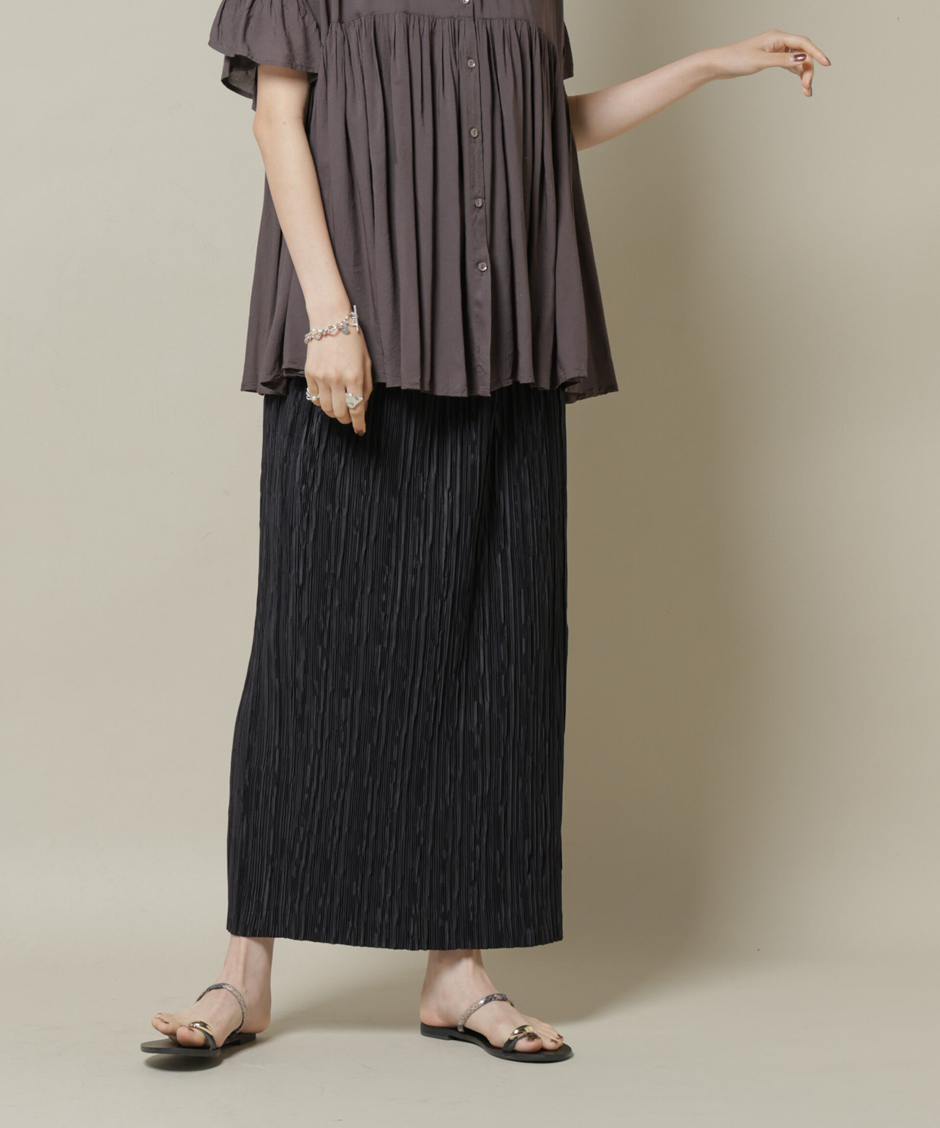 nano･universe「ランダムプリーツカットナロースカート(セットアップ可)」|スカート|ブラック