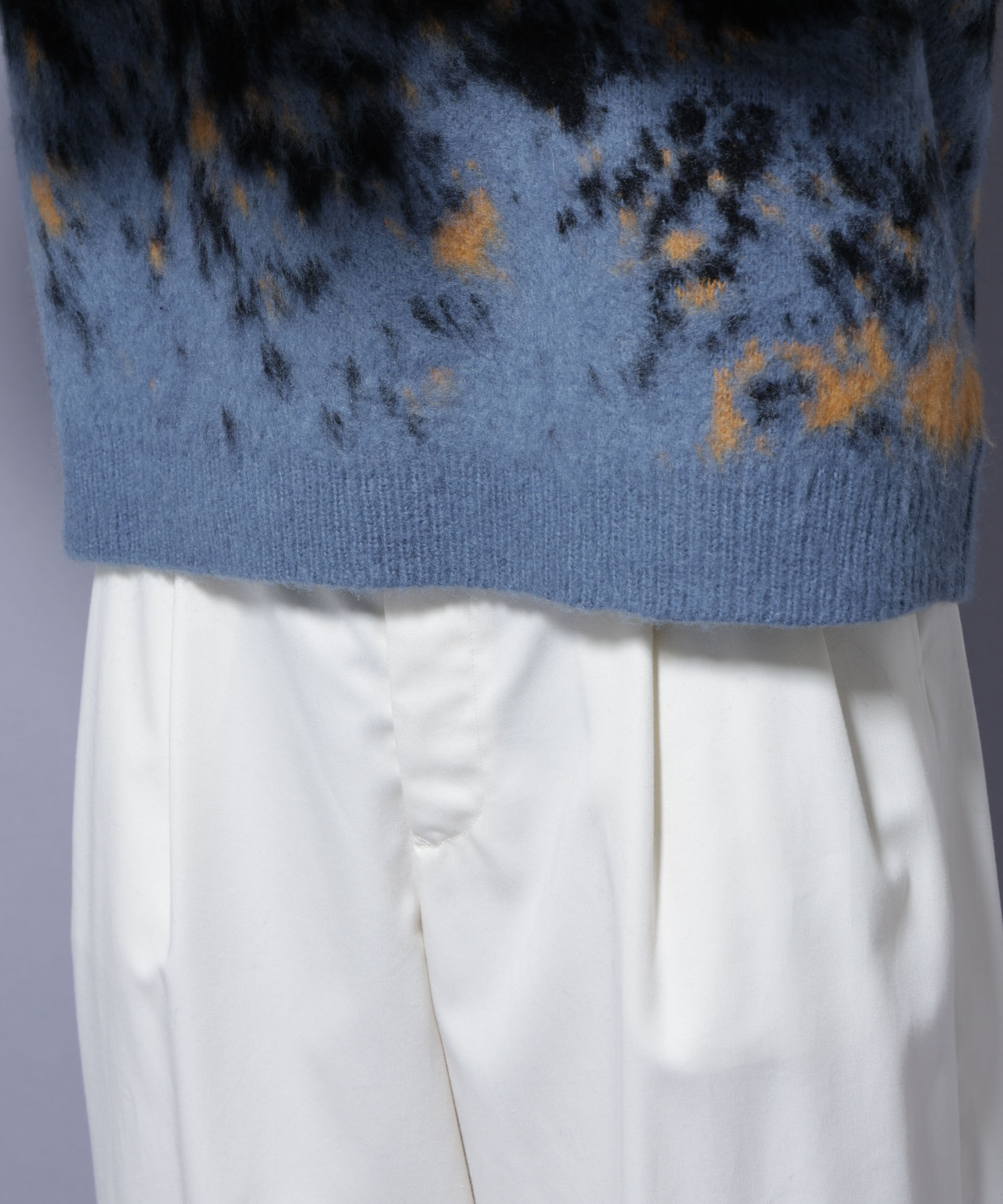 nano･universe「アート柄クルーネックニット2 ブライトカラー」|ニット・セーター|