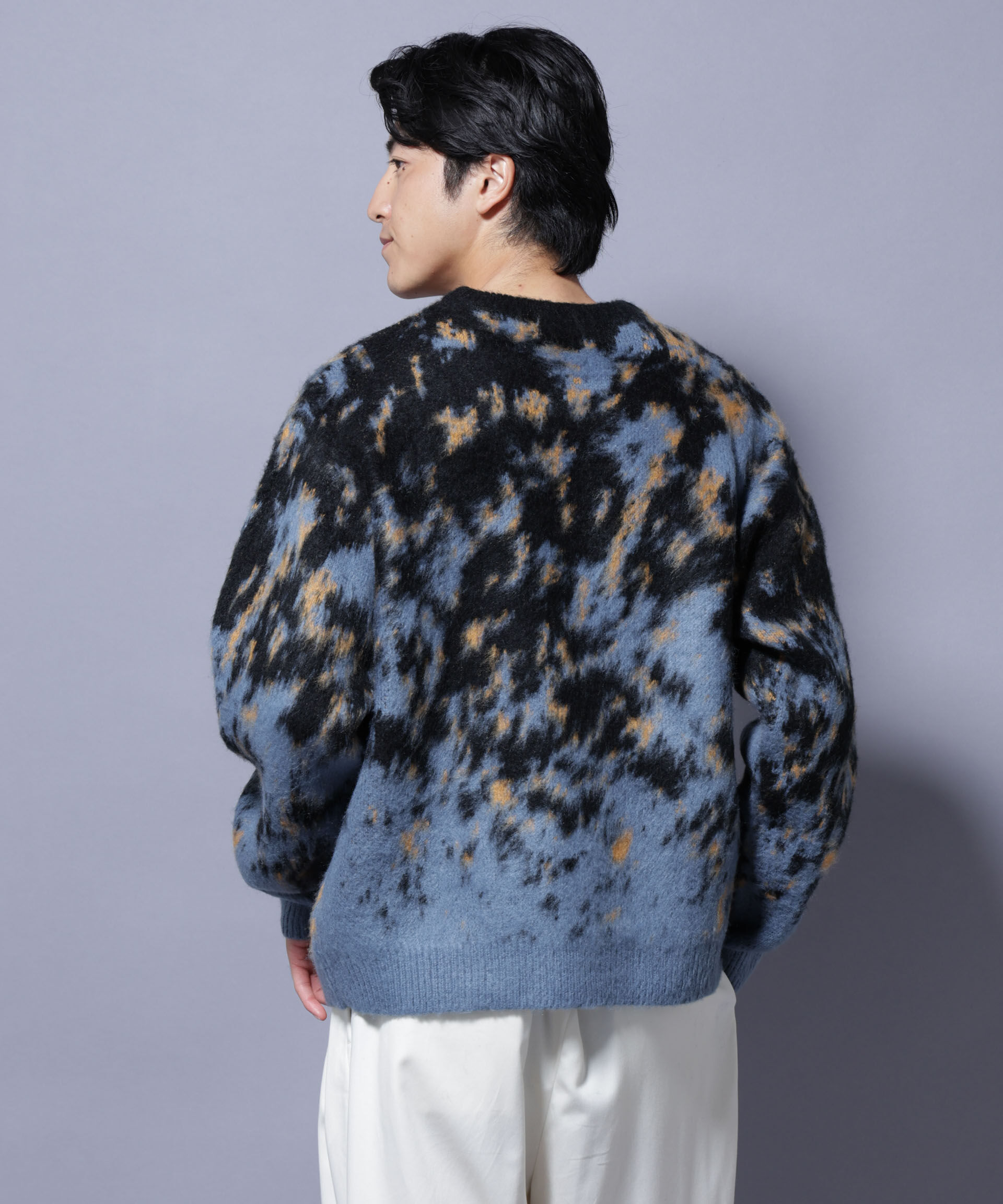 nano･universe「アート柄クルーネックニット2 ブライトカラー」|ニット・セーター|