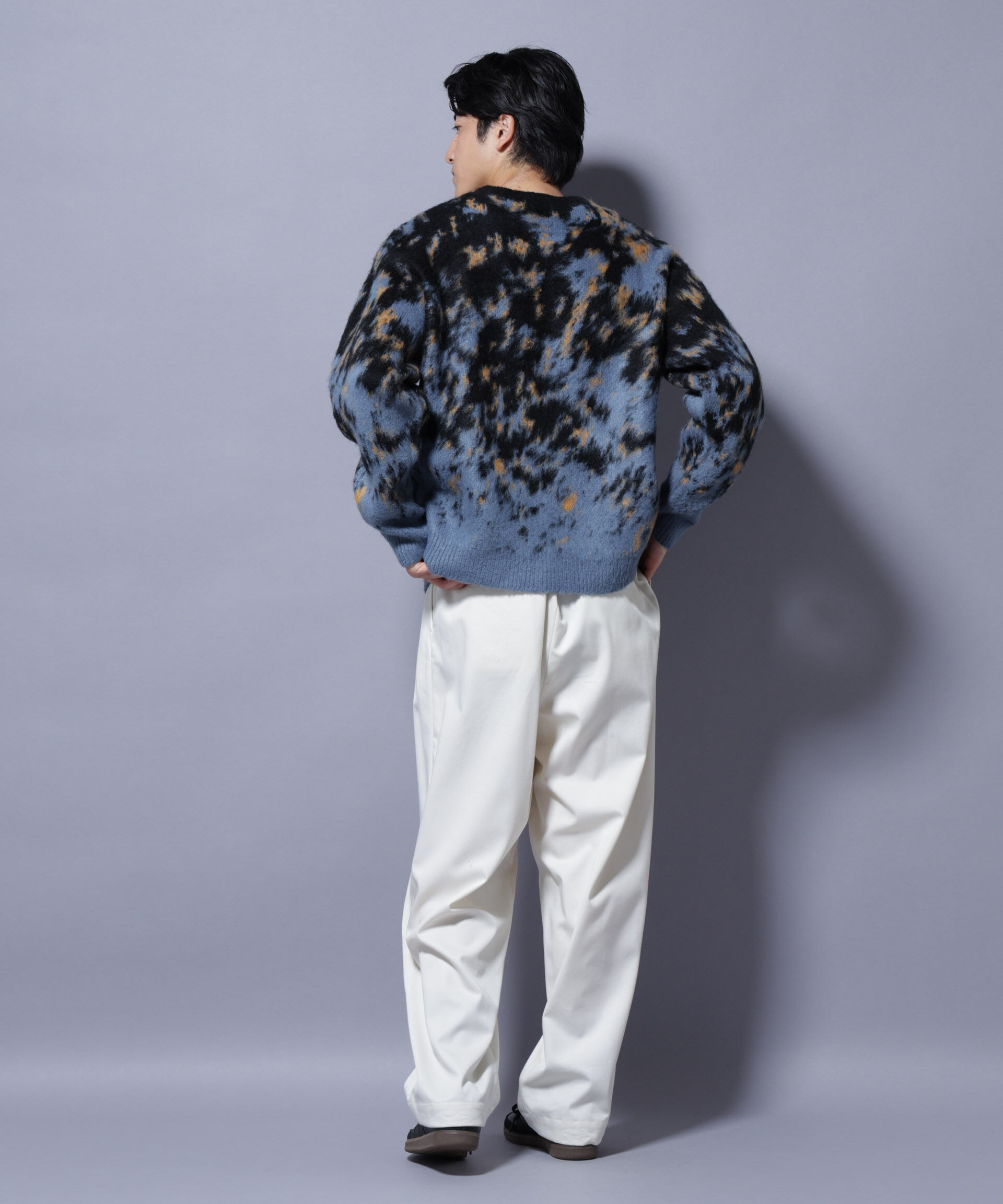 nano･universe「アート柄クルーネックニット2 ブライトカラー」|ニット・セーター|