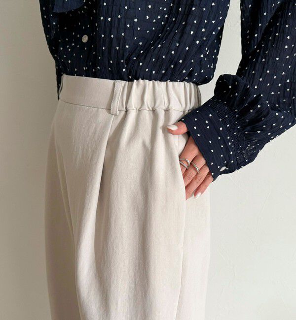 fredy emue「【セットアップ対応】パウダリーツイルイージーセミワイドパンツ」|チノ|