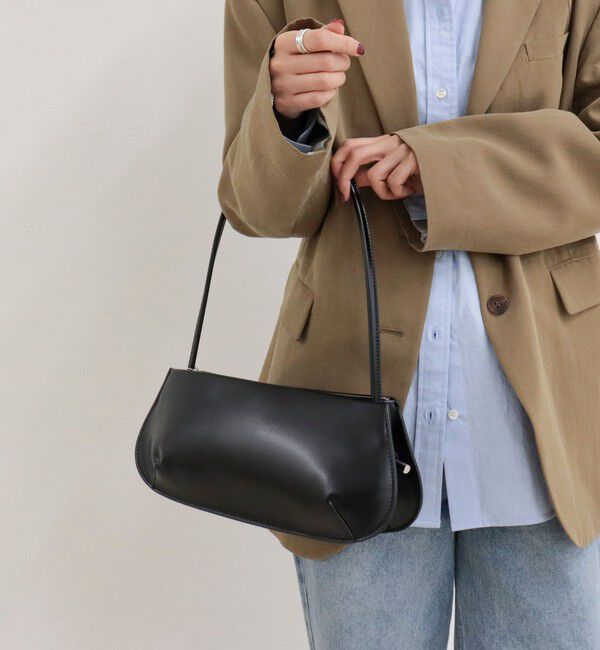 fredy emue「２ルームスリムバッグ」|ショルダー・メッセンジャー|