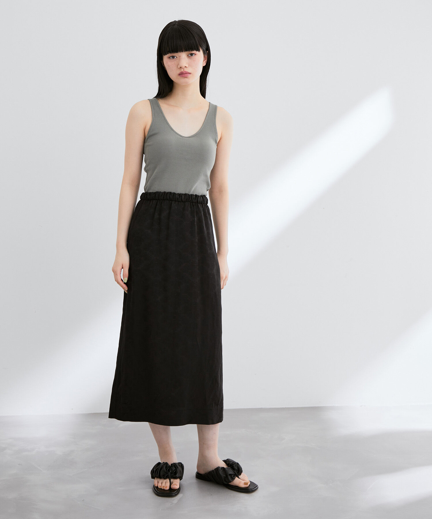 ADAM ET ROPE'「バックオープンタンクトップ」|タンクトップ|